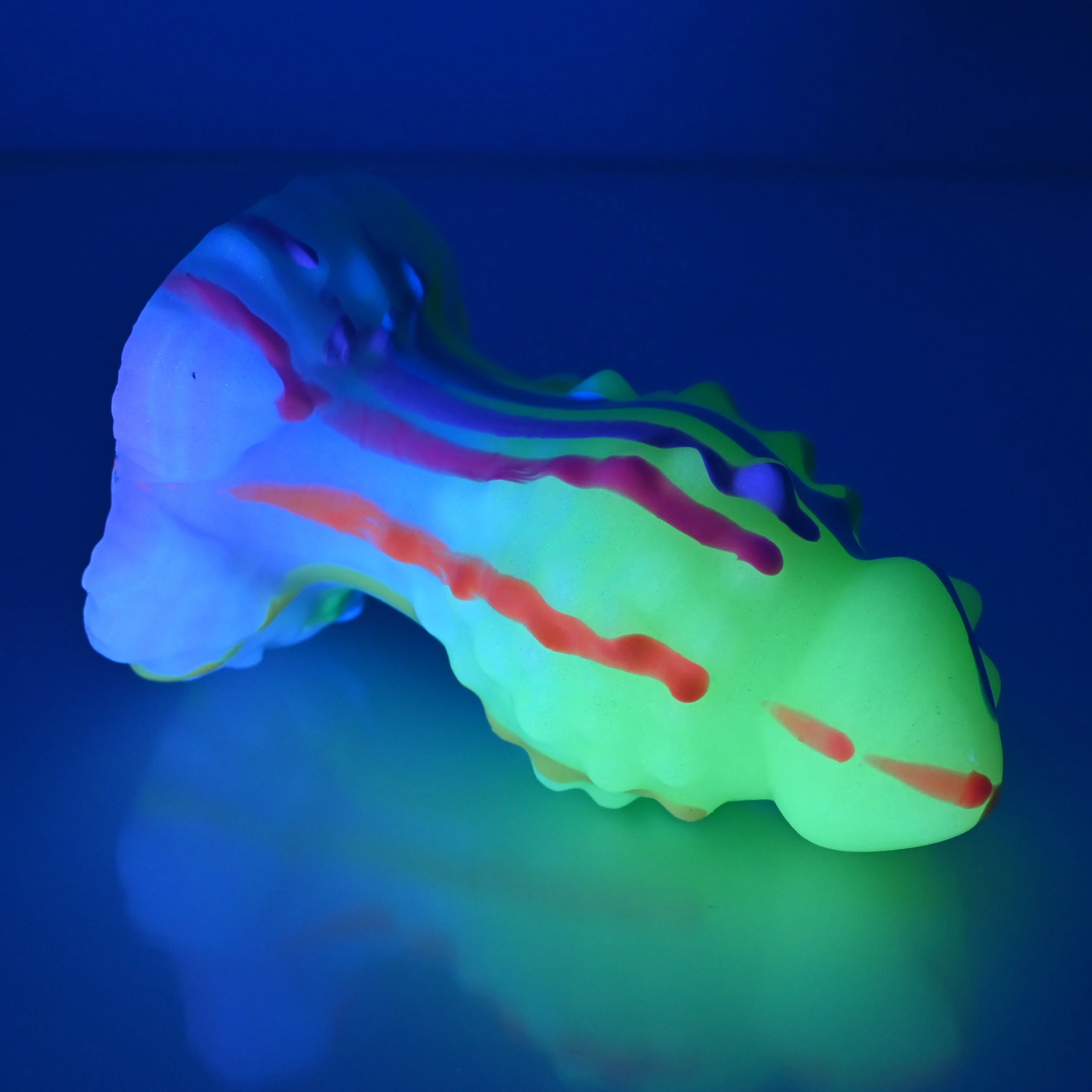 M2MDW83 Mars Small 0050 UV GITD - Image 3