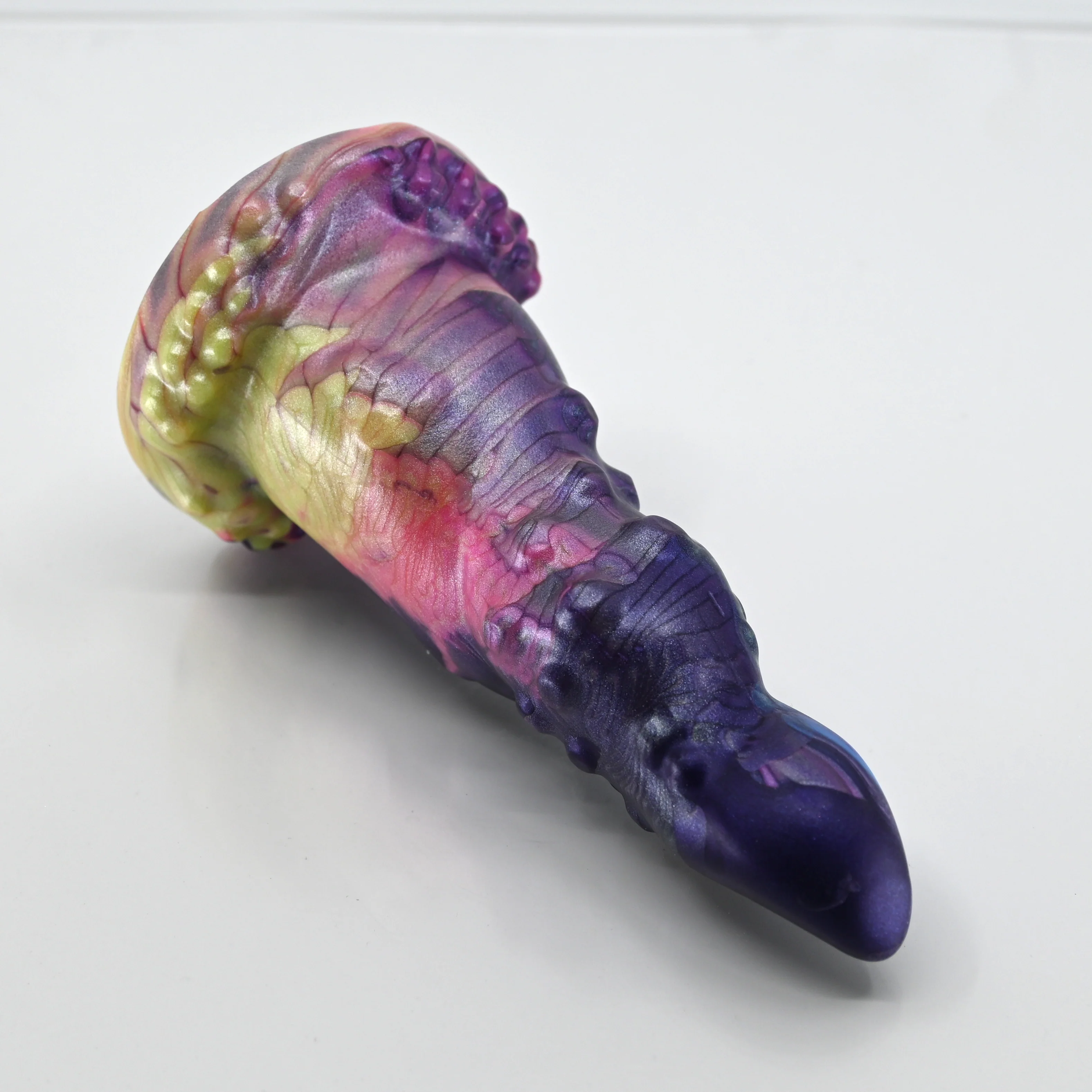 N1MBC20 Nereid Mini Medium UV GITD
