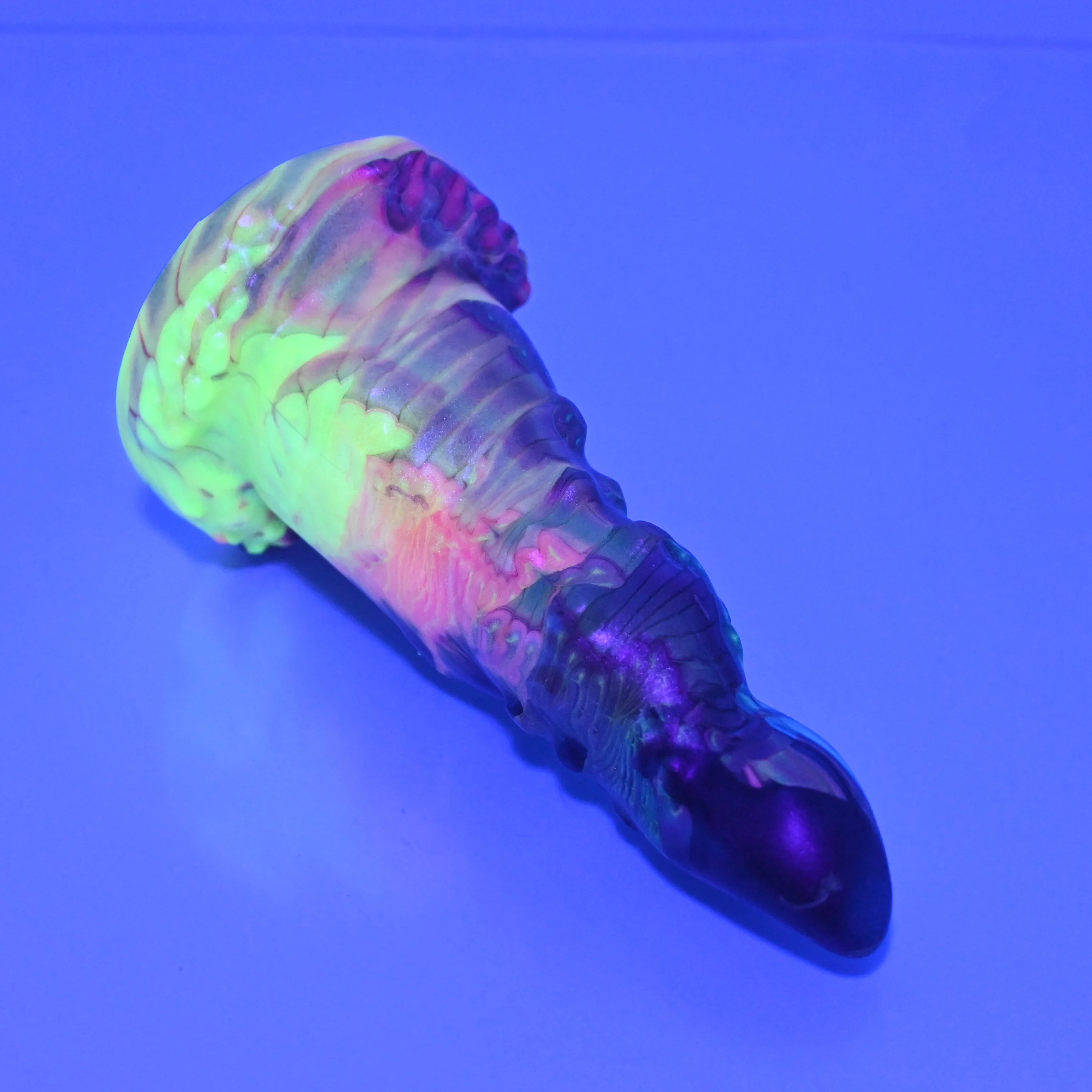 N1MBC20 Nereid Mini Medium UV GITD - Image 3