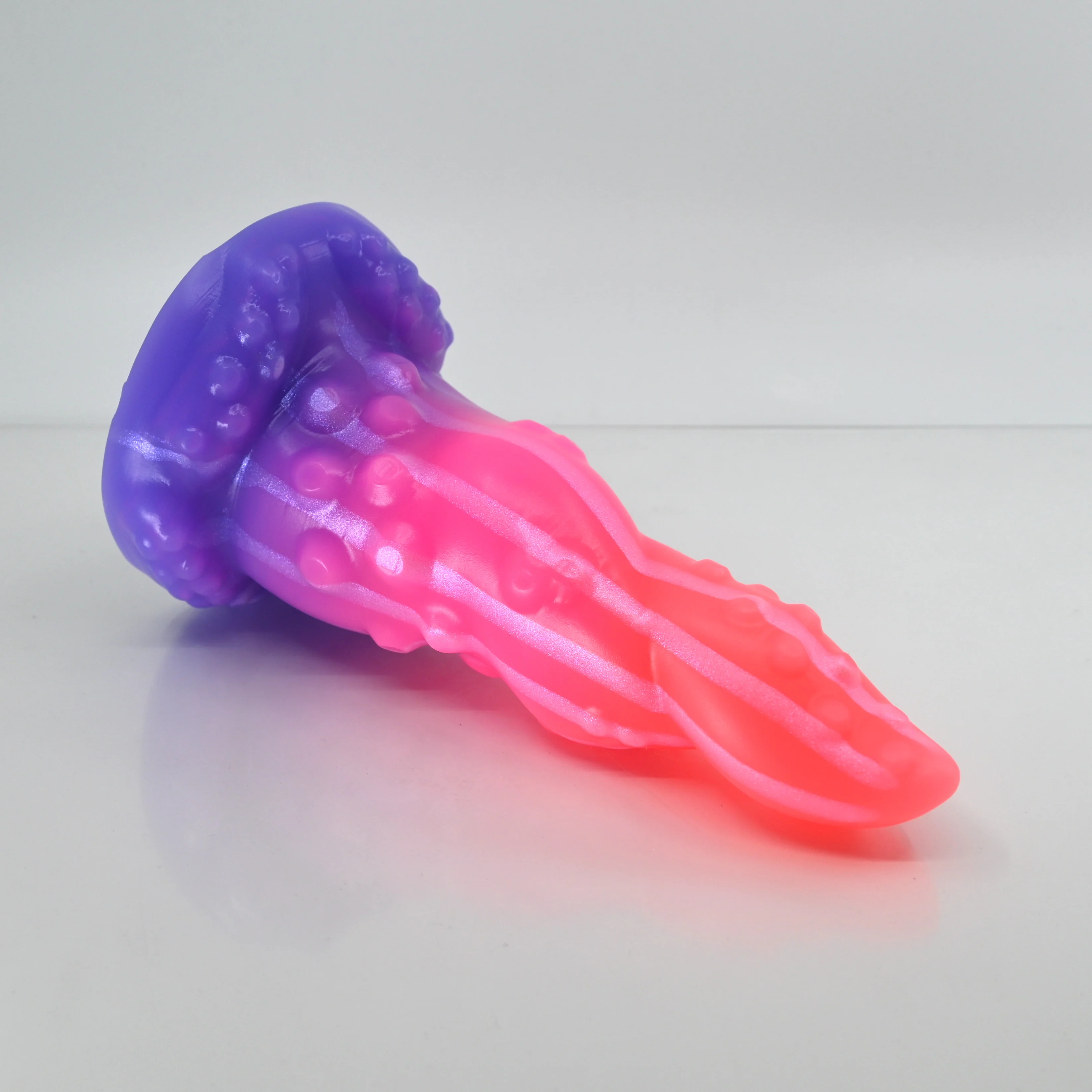 N3MCS83 Nereid Medium 0050 UV GITD