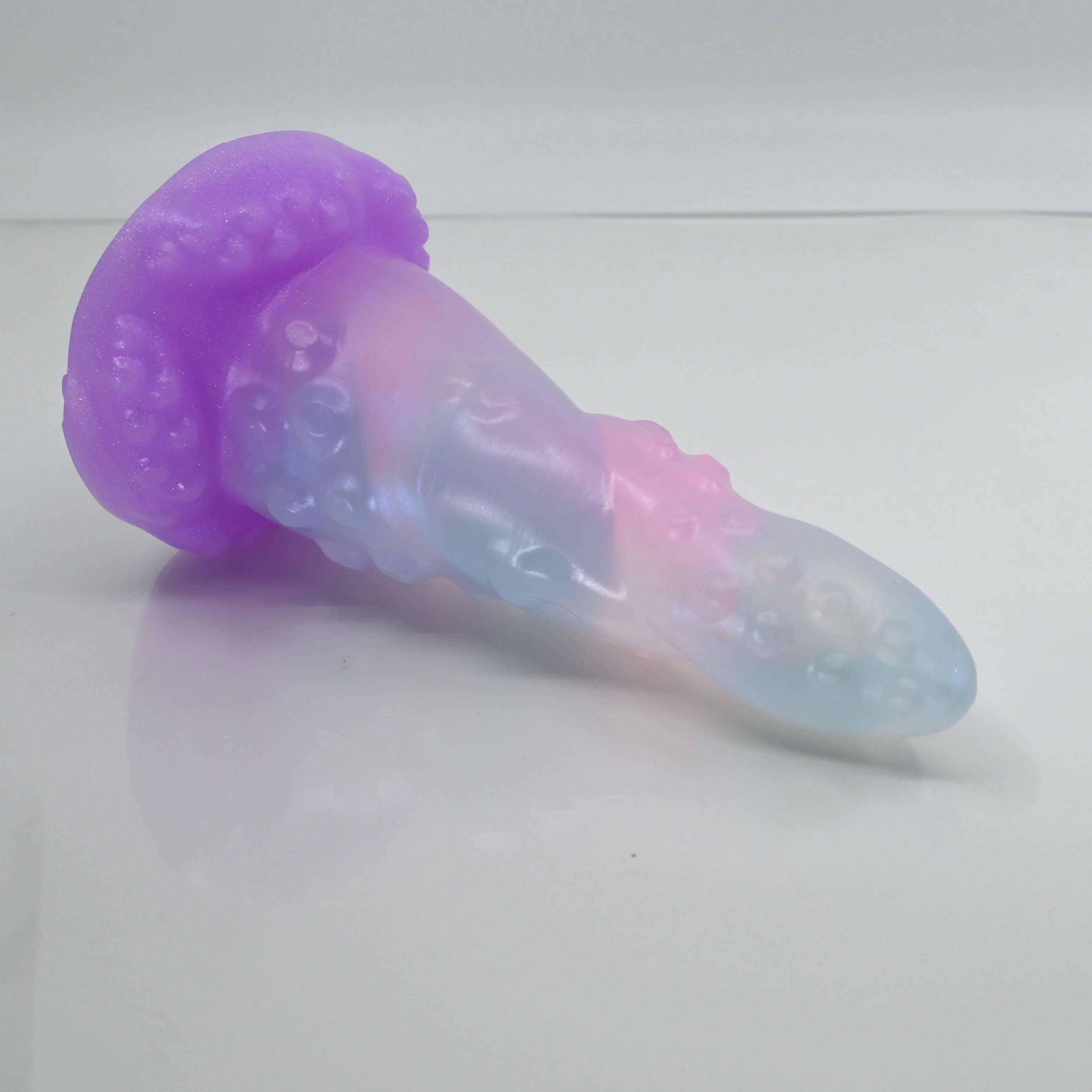 N2TCJ39 Nereid Small NC 0031 UV GITD