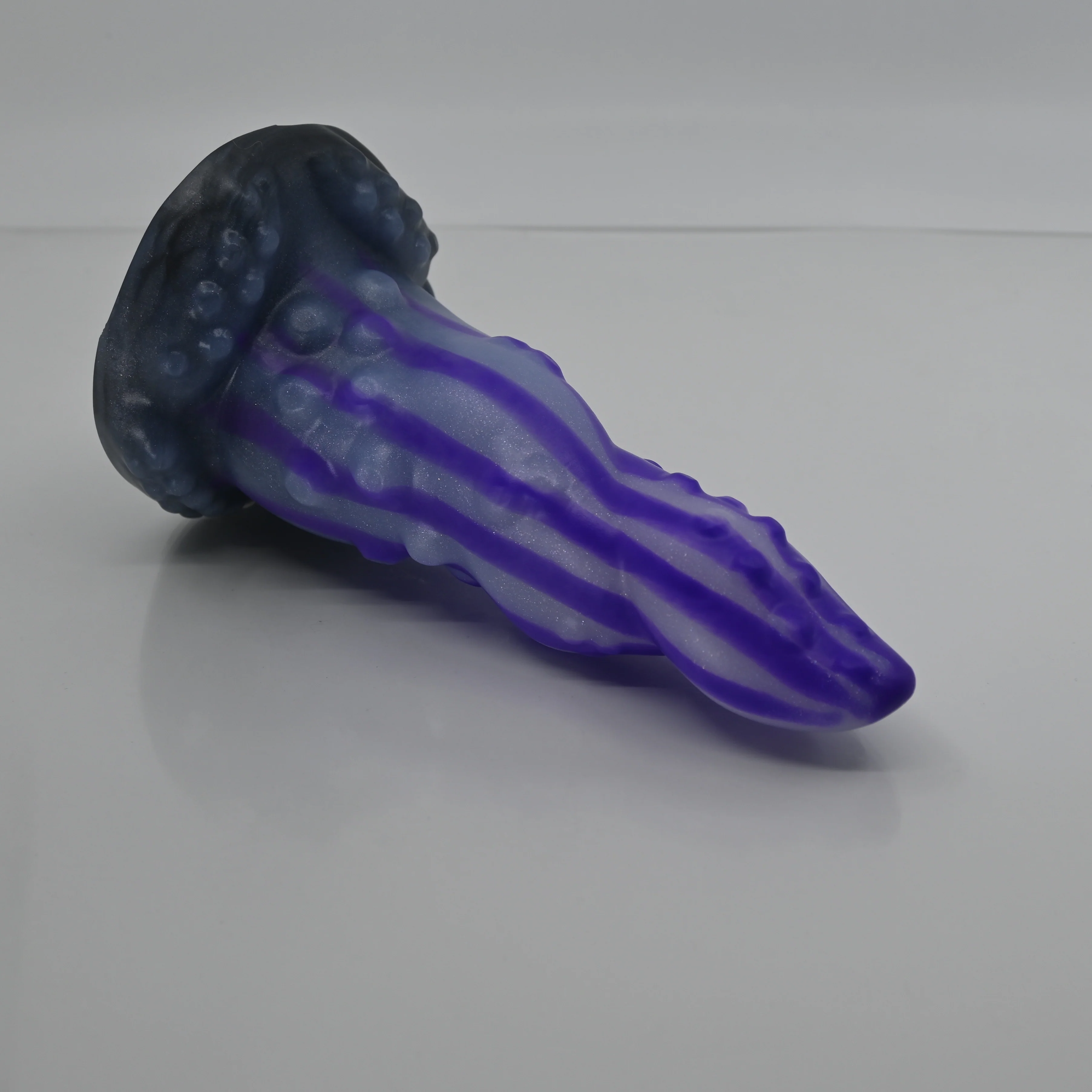 N2SCQ03 Nereid Small 0030 UV GITD