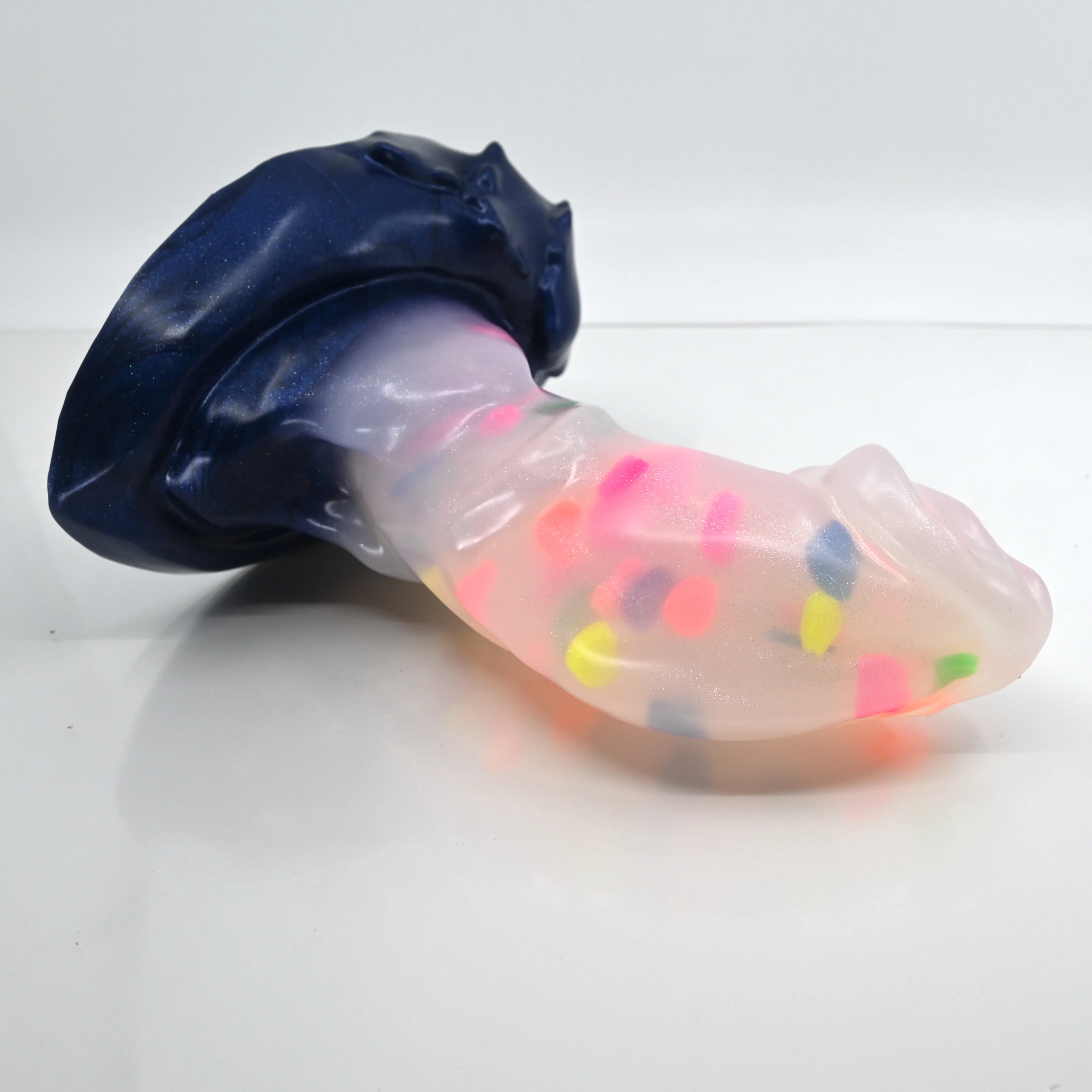 R4TCQ19 Oberon Large NC 0031 UV GITD - Image 2