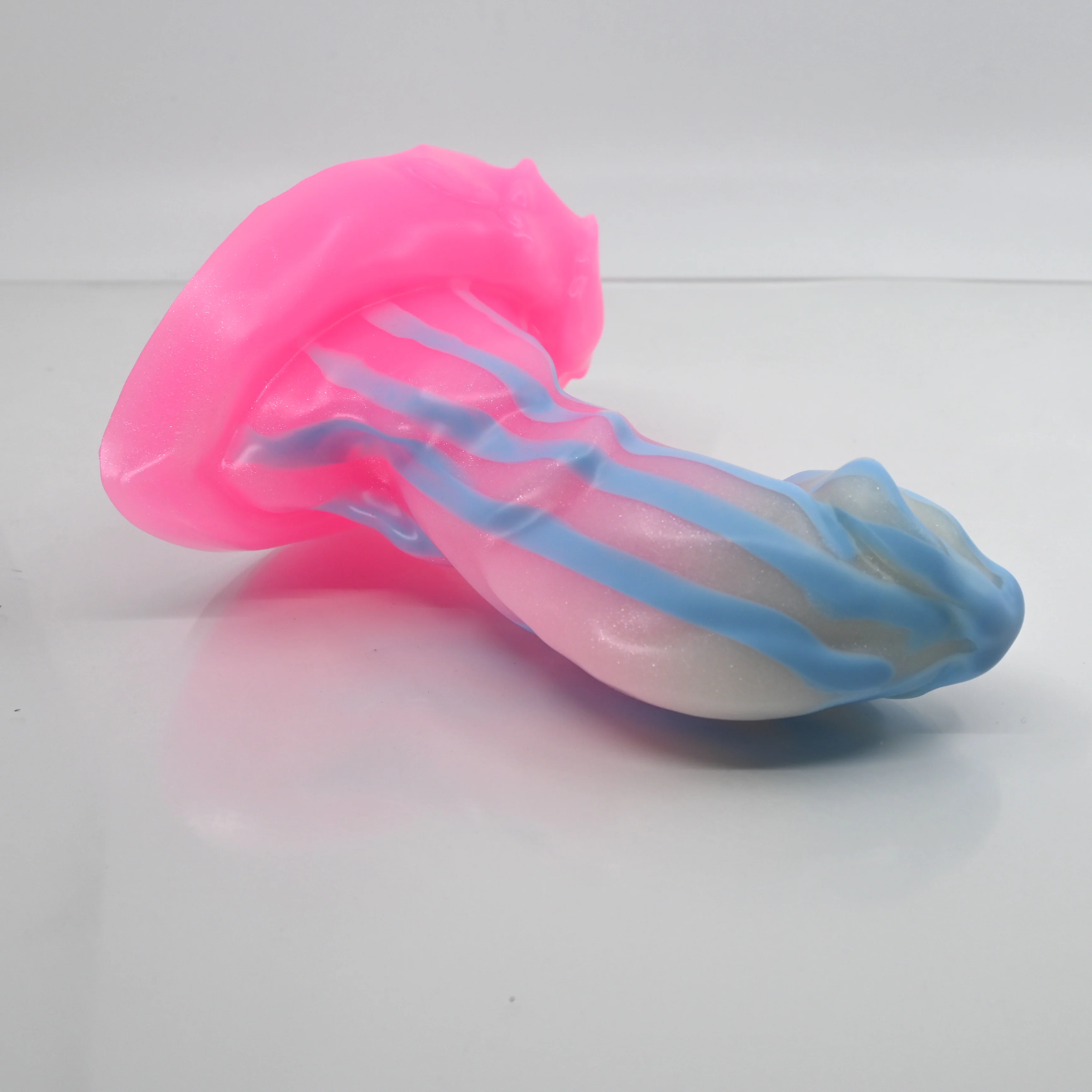R3SCQ28 Oberon Medium 0030 UV GITD - Image 2