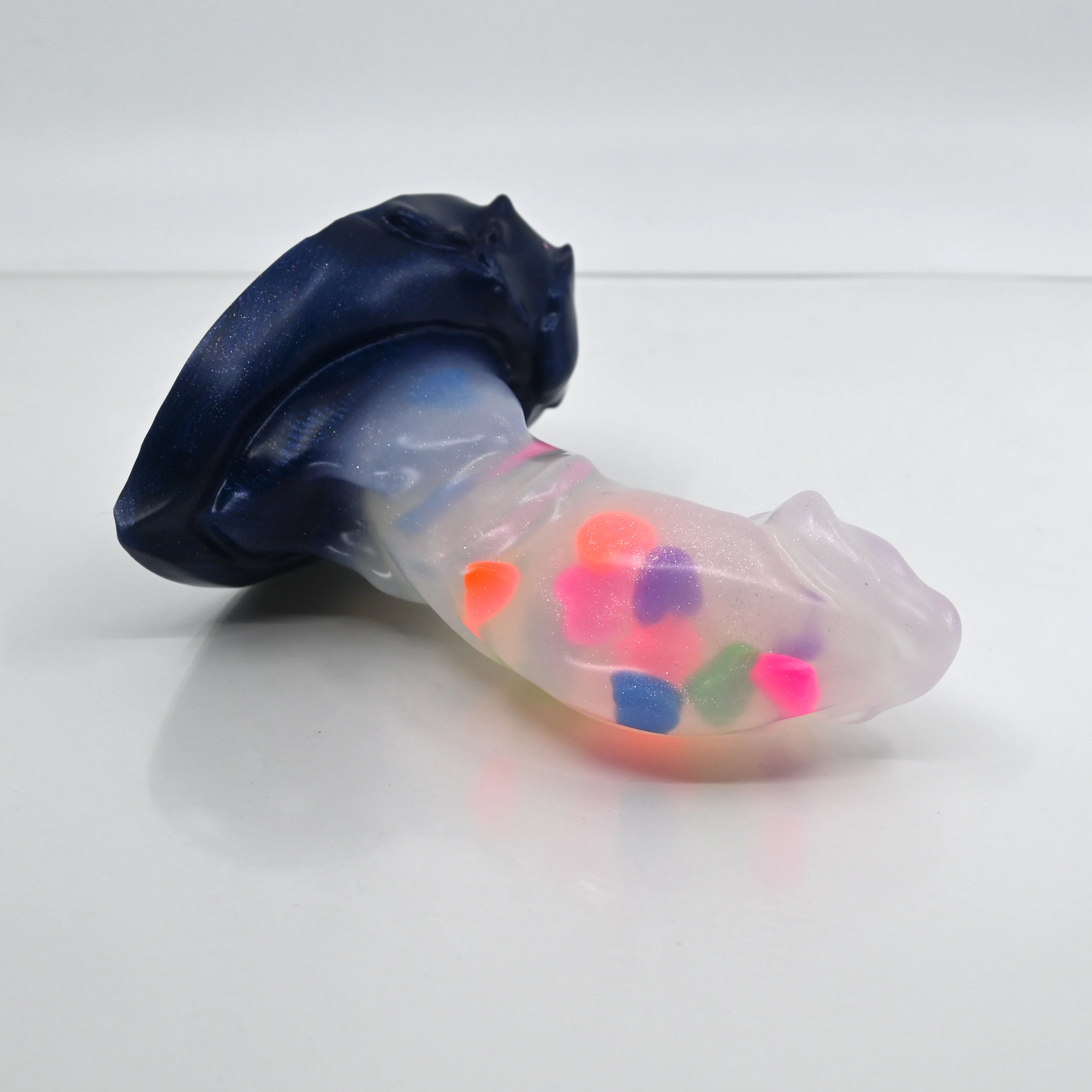 R2TCQ45 Oberon Small NC 0031 UV GITD *FLOP* - Image 2