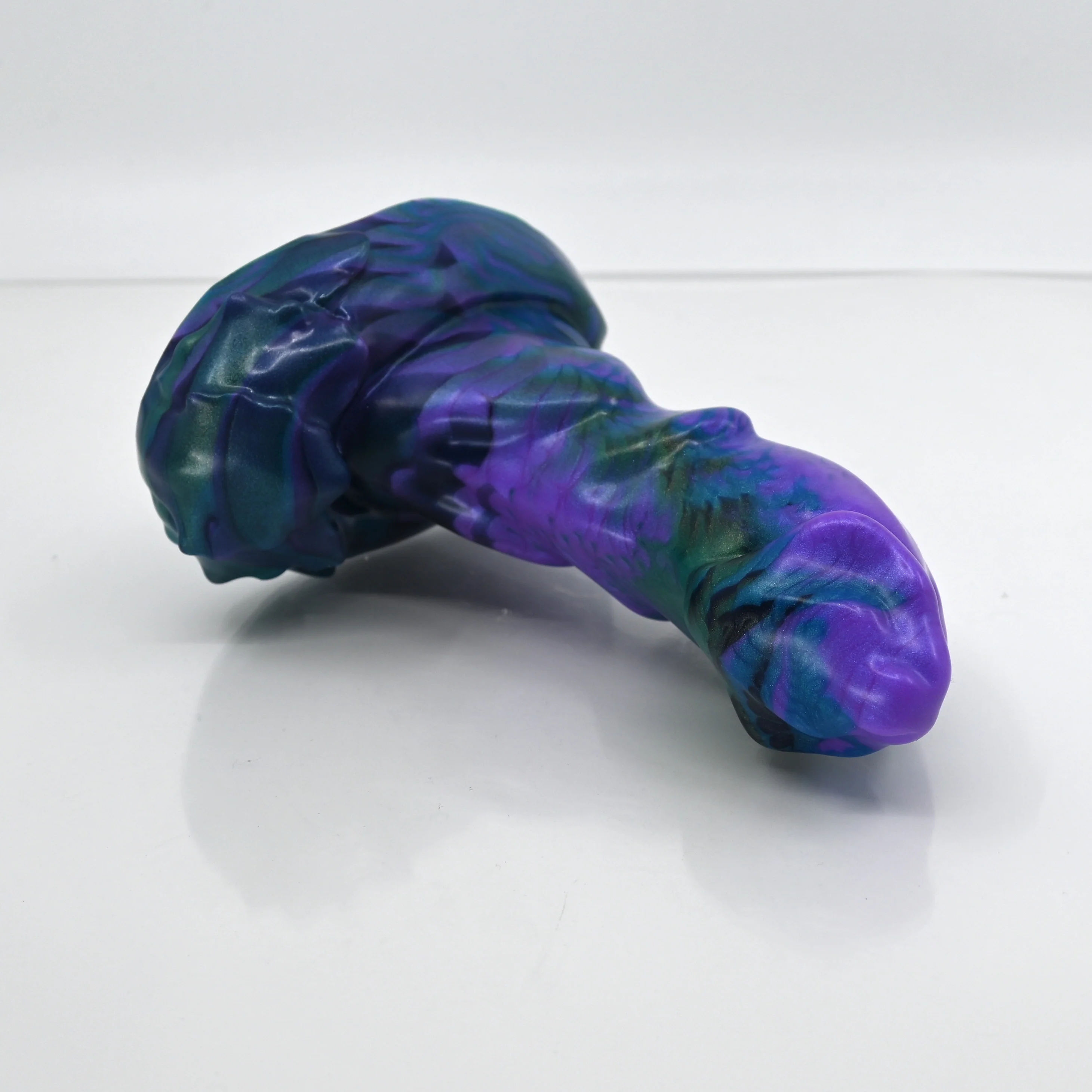 R2MCN95 Oberon Small 0050 UV GITD