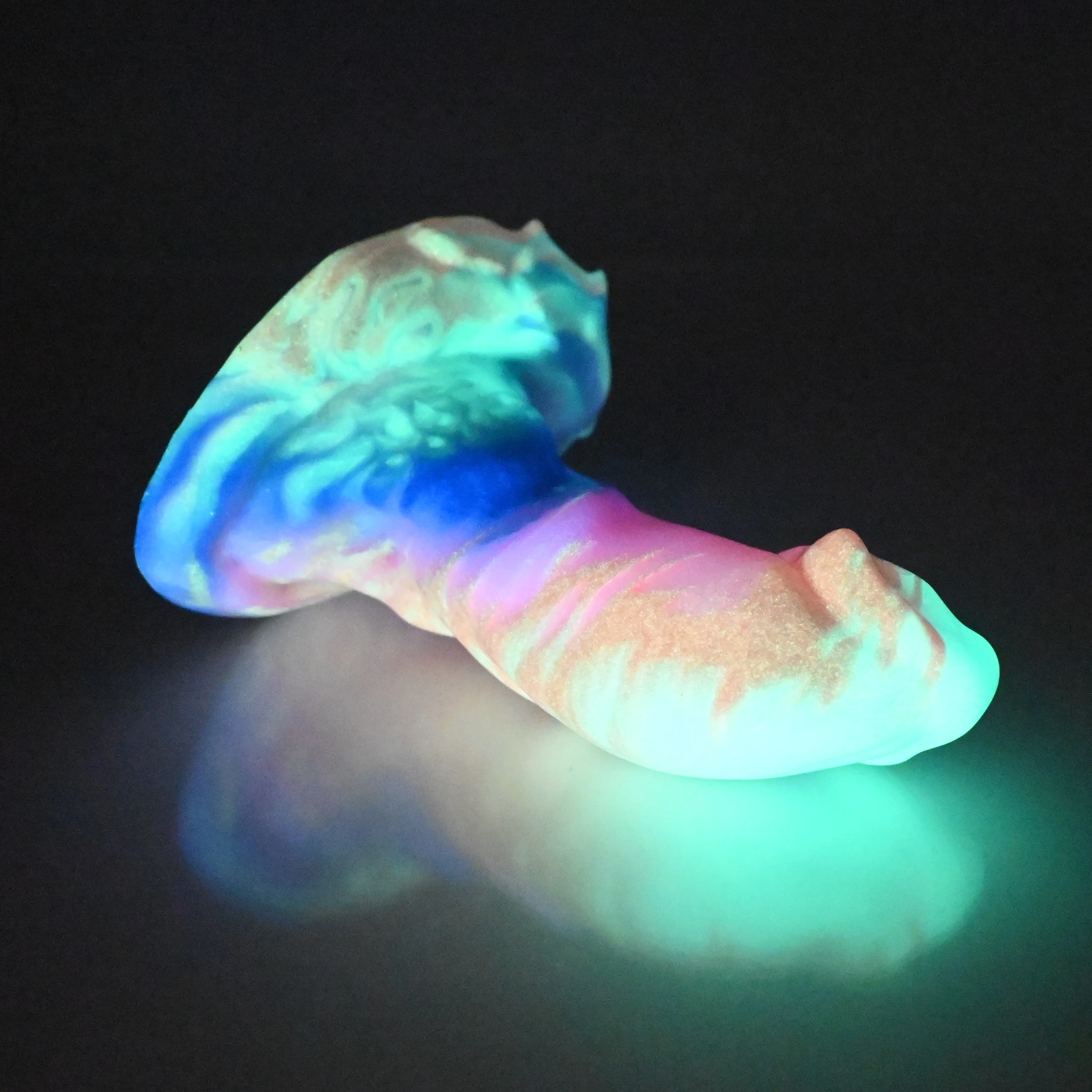 R2MCN89 Oberon Small 0050 UV GITD - Image 4