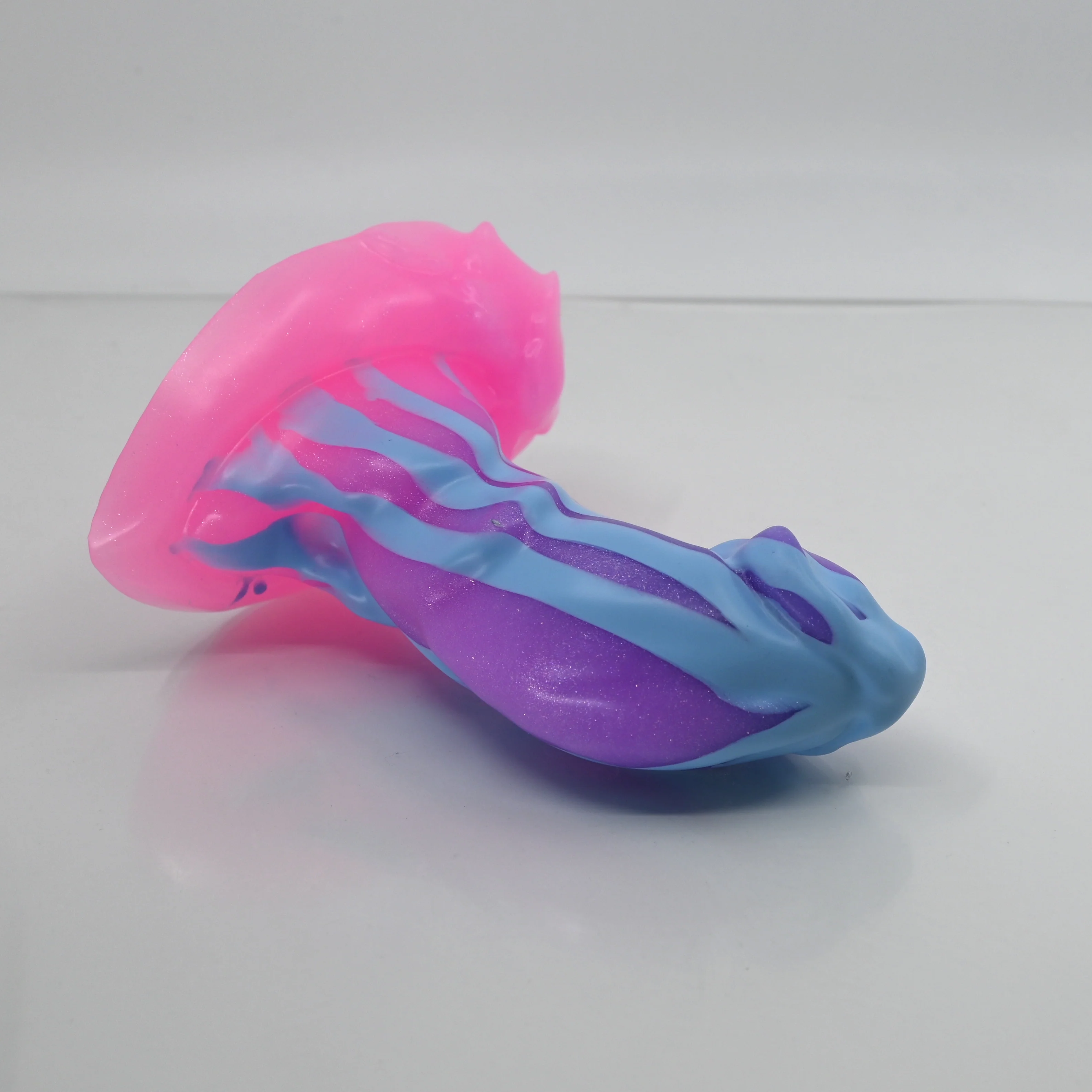 R2SCQ44 Oberon Small 0030 UV GITD - Image 2