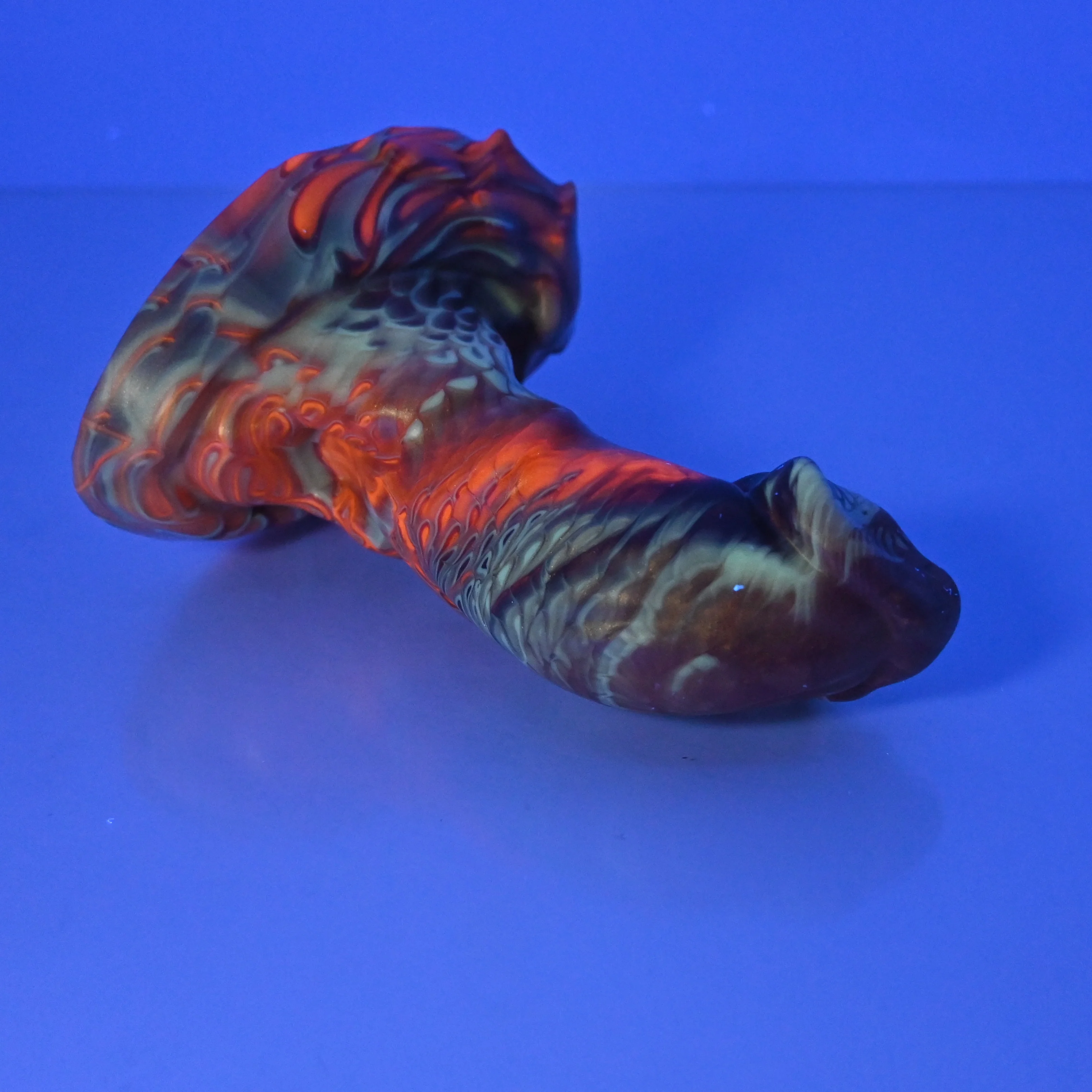 R2MCW89 Oberon Small 0050 UV - Image 3