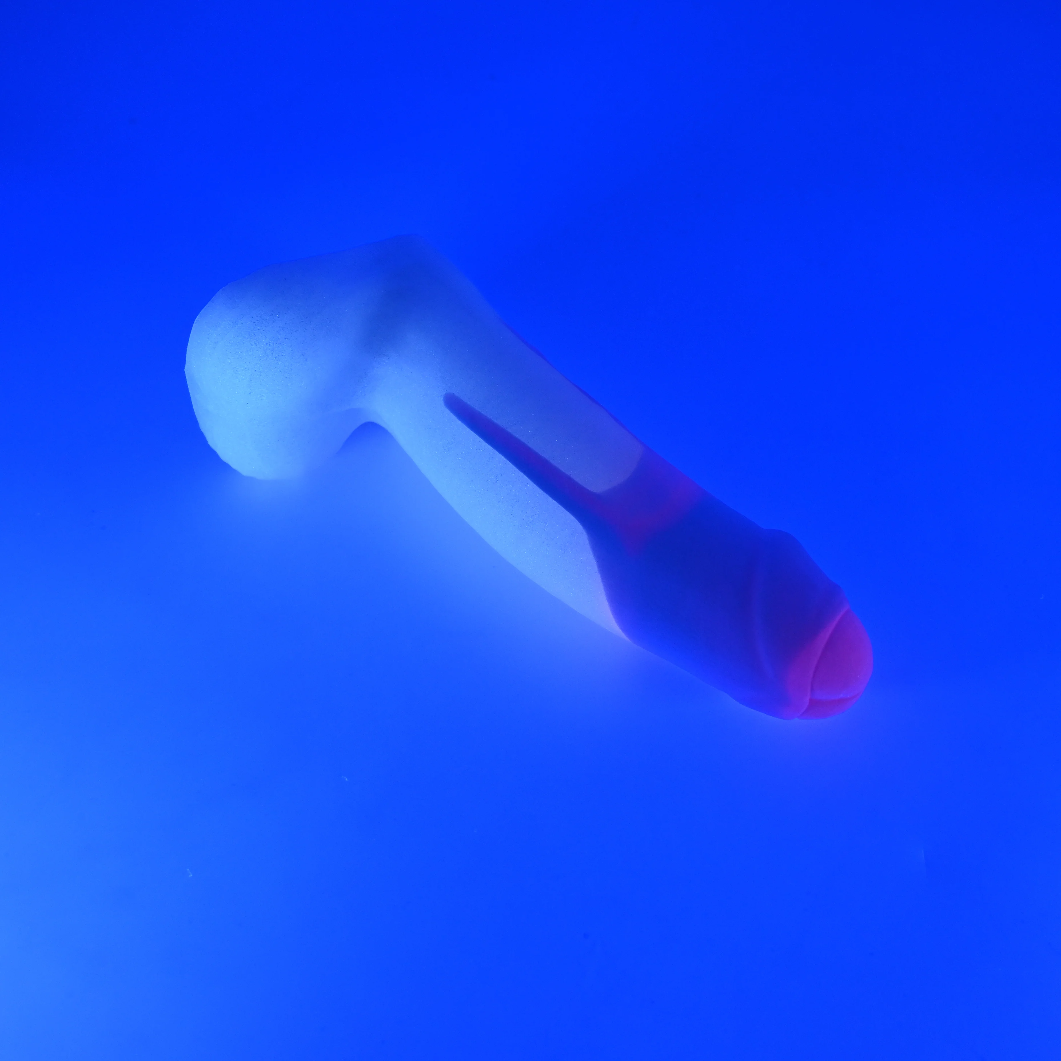 R3MJG28 Orion Medium 0050 UV GITD - Image 3