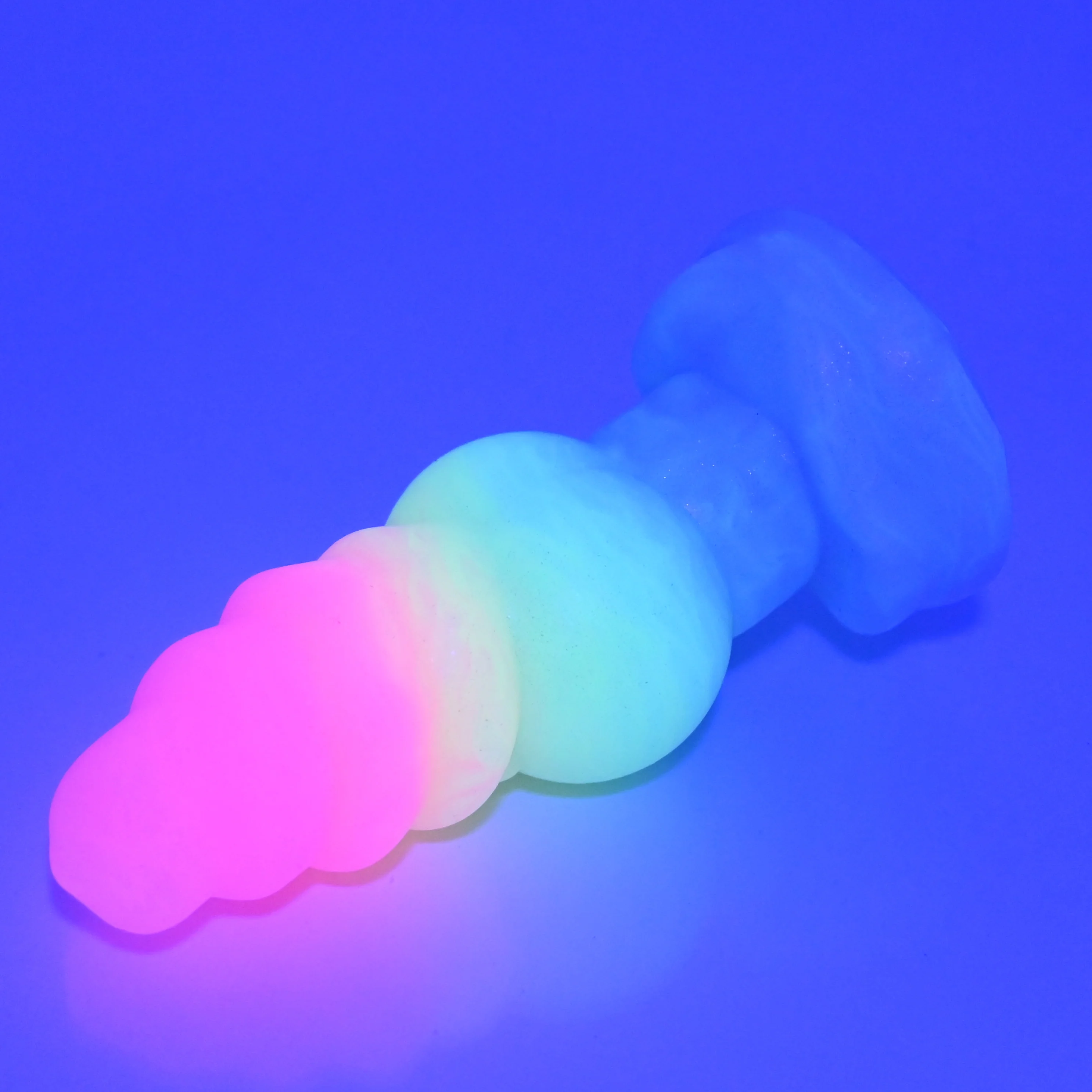 P1MAZ43 Pluto Mini Medium UV GITD *FLOP* - Image 2