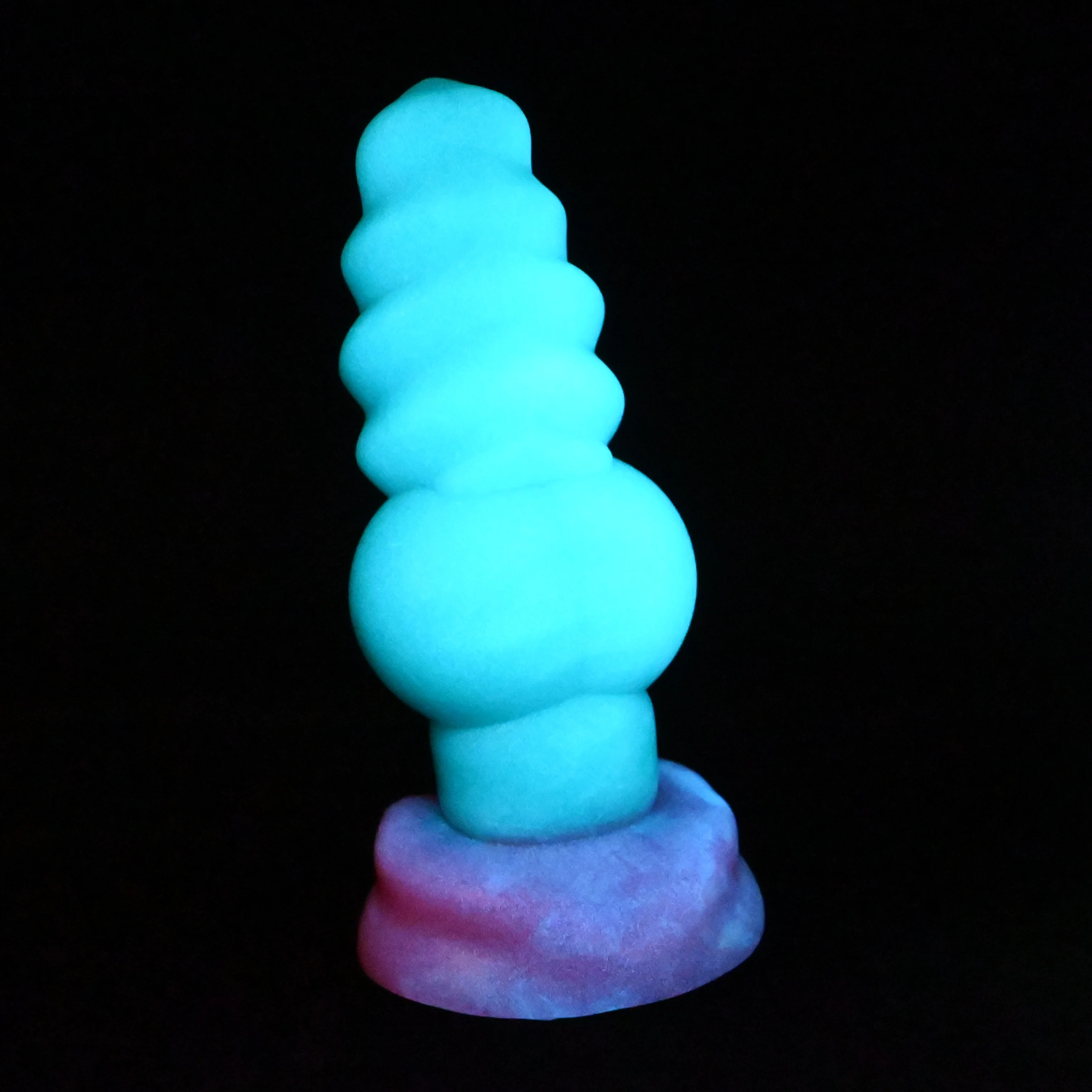 P2MAR06 Pluto Small Medium GITD - Image 3