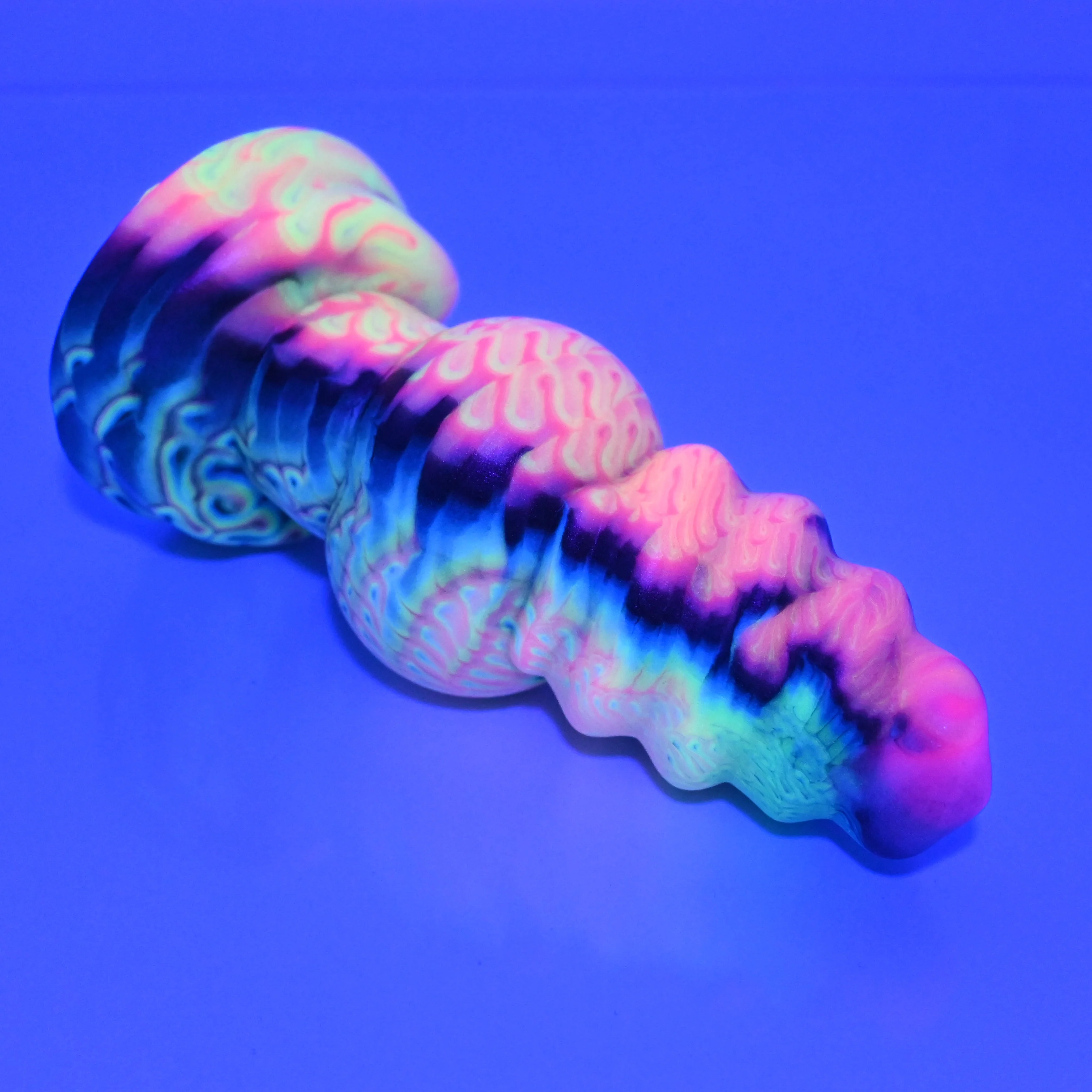 P2MAZ36 Pluto Small Medium UV GITD - Image 3