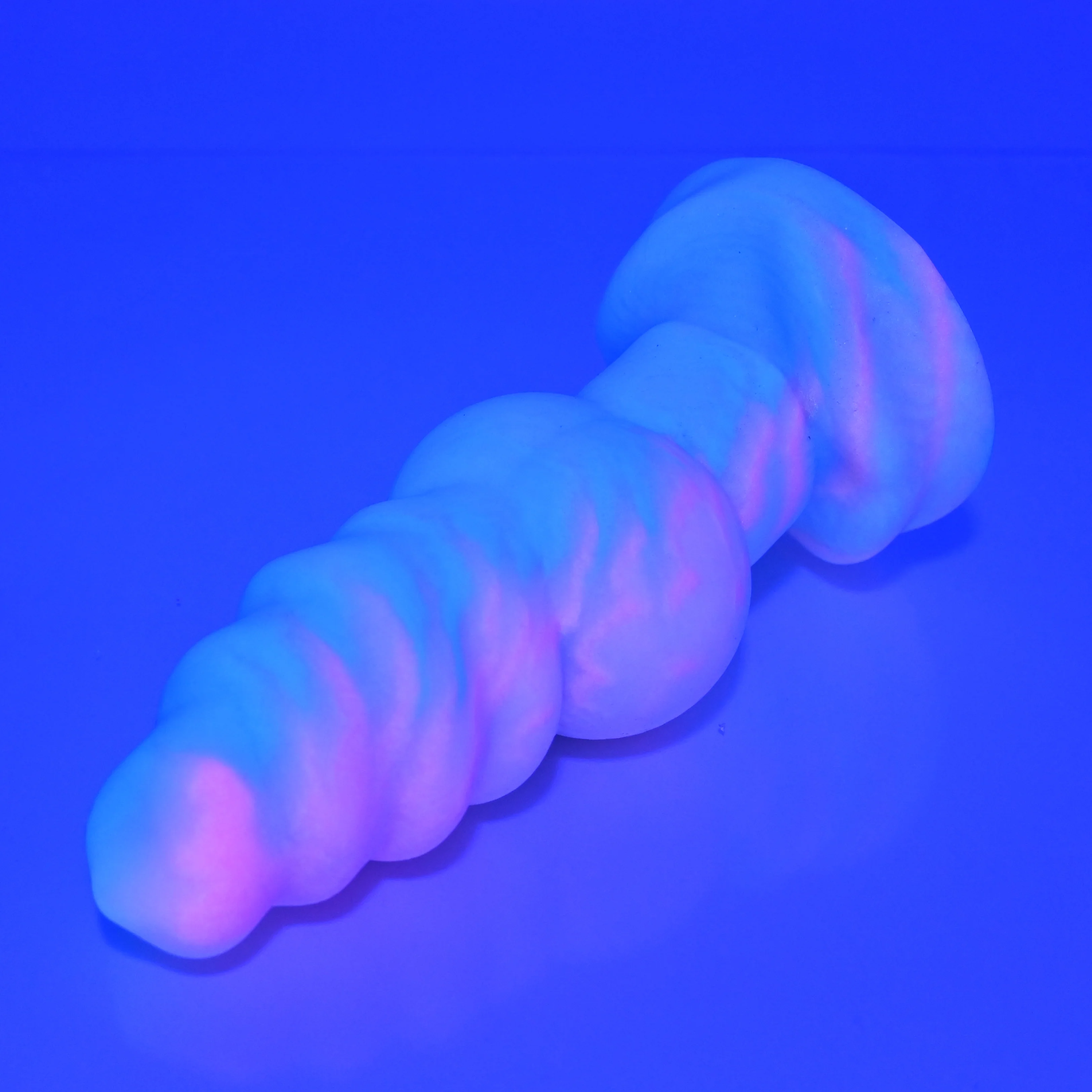P3MBF69 Pluto Medium Medium UV GITD - Image 3