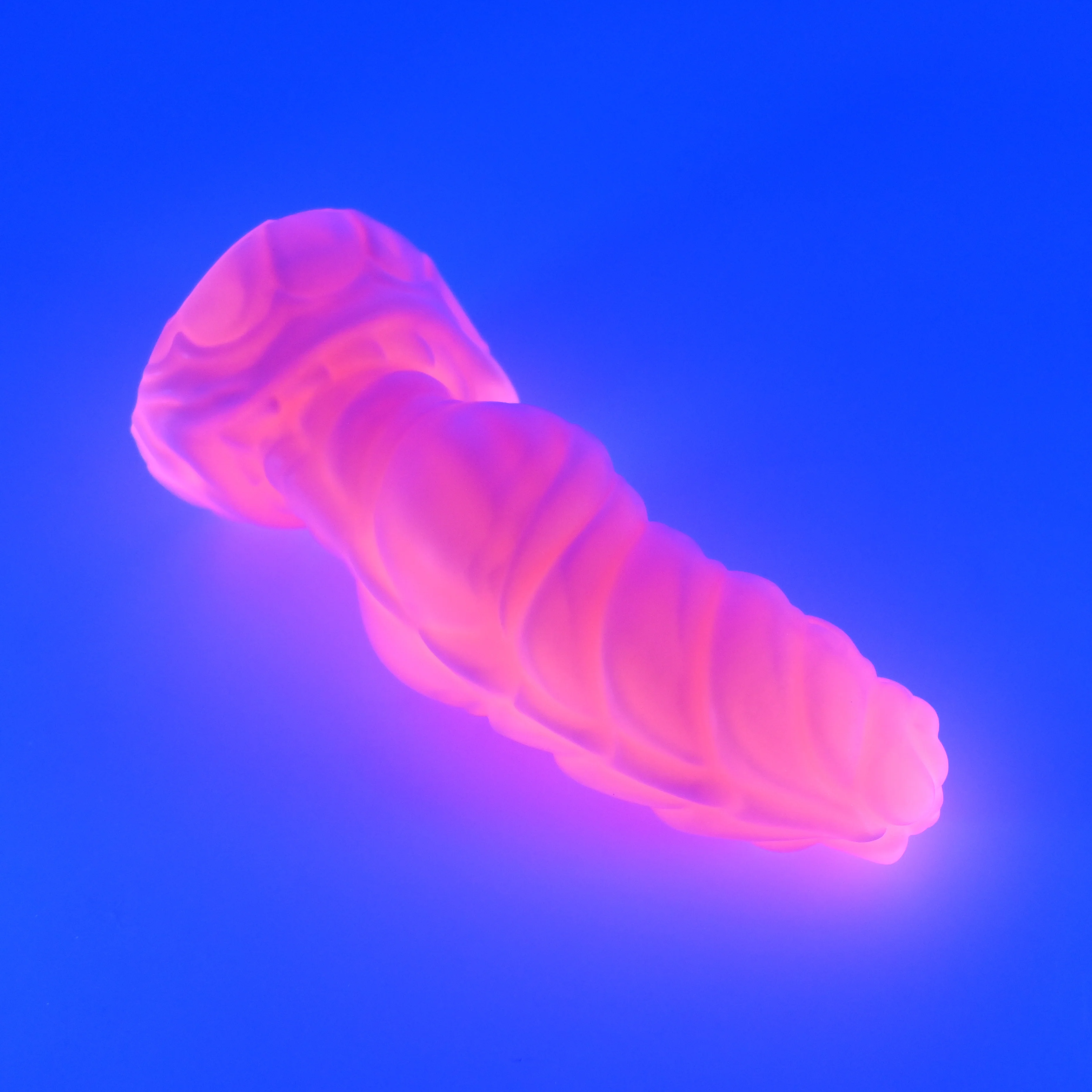 P3XHJ81 Pluto Medium 0020 UV GITD - Image 3