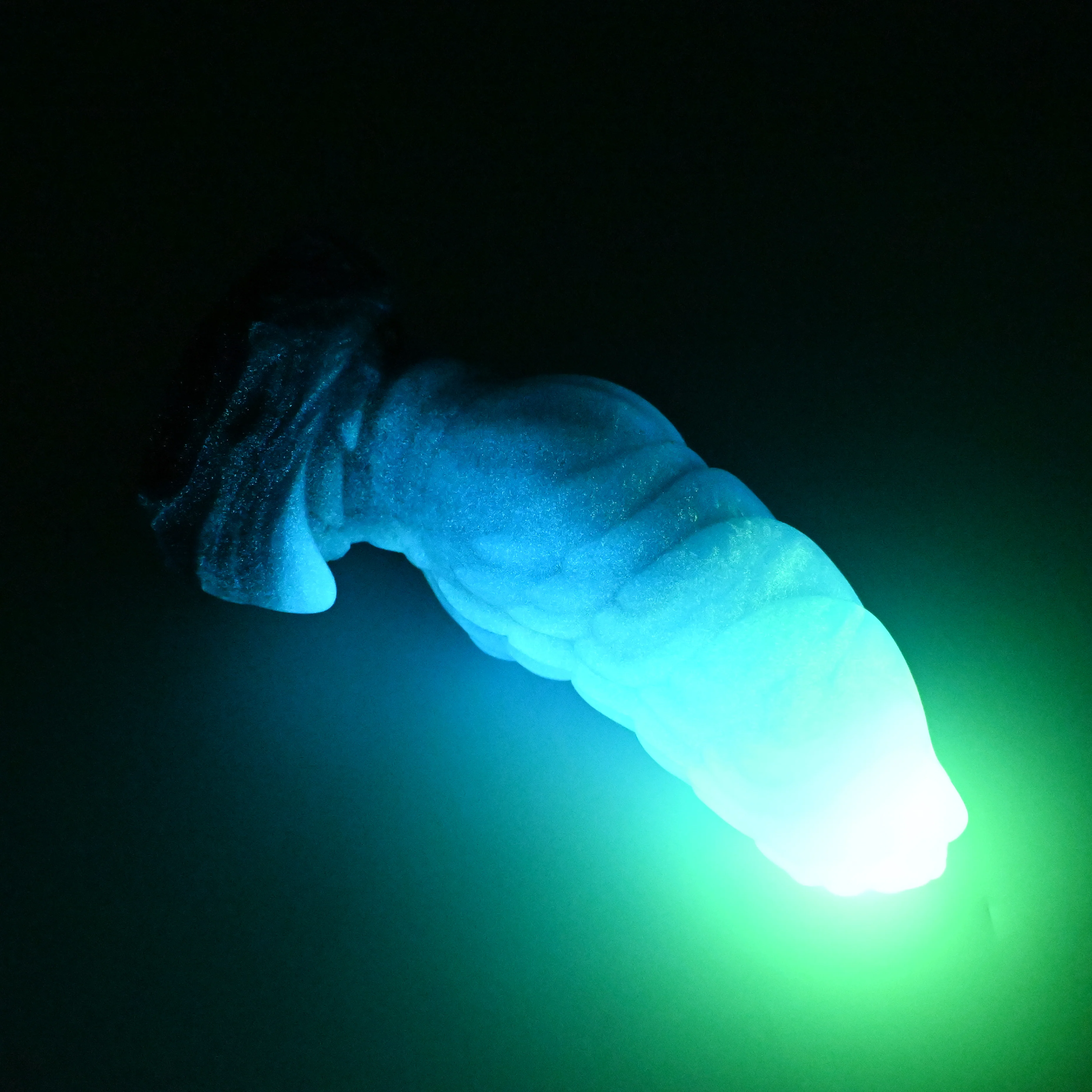 P3XJE29 Pluto Medium 0020 UV GITD - Image 3