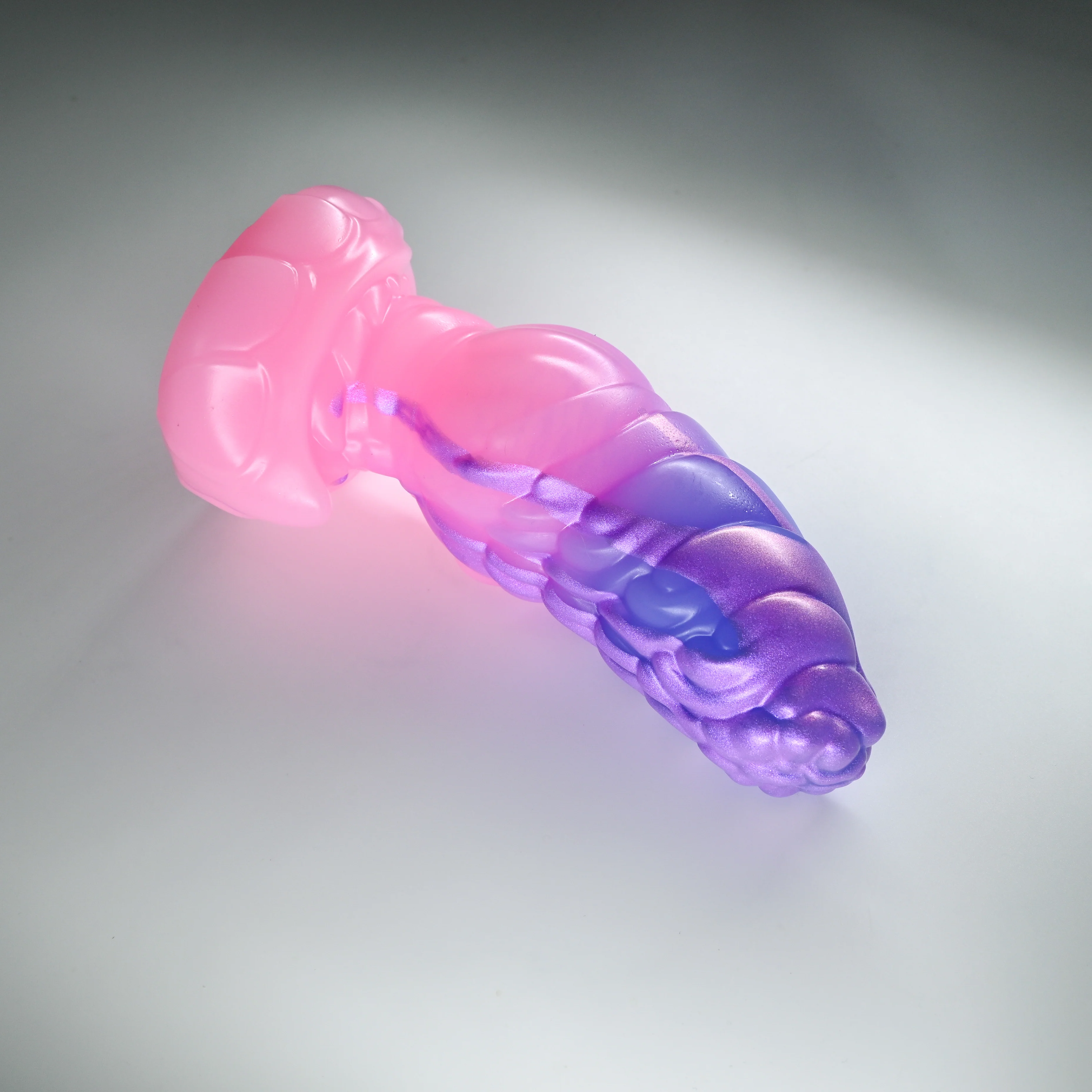 P3XJH73 Pluto Medium 0020 UV GITD CS