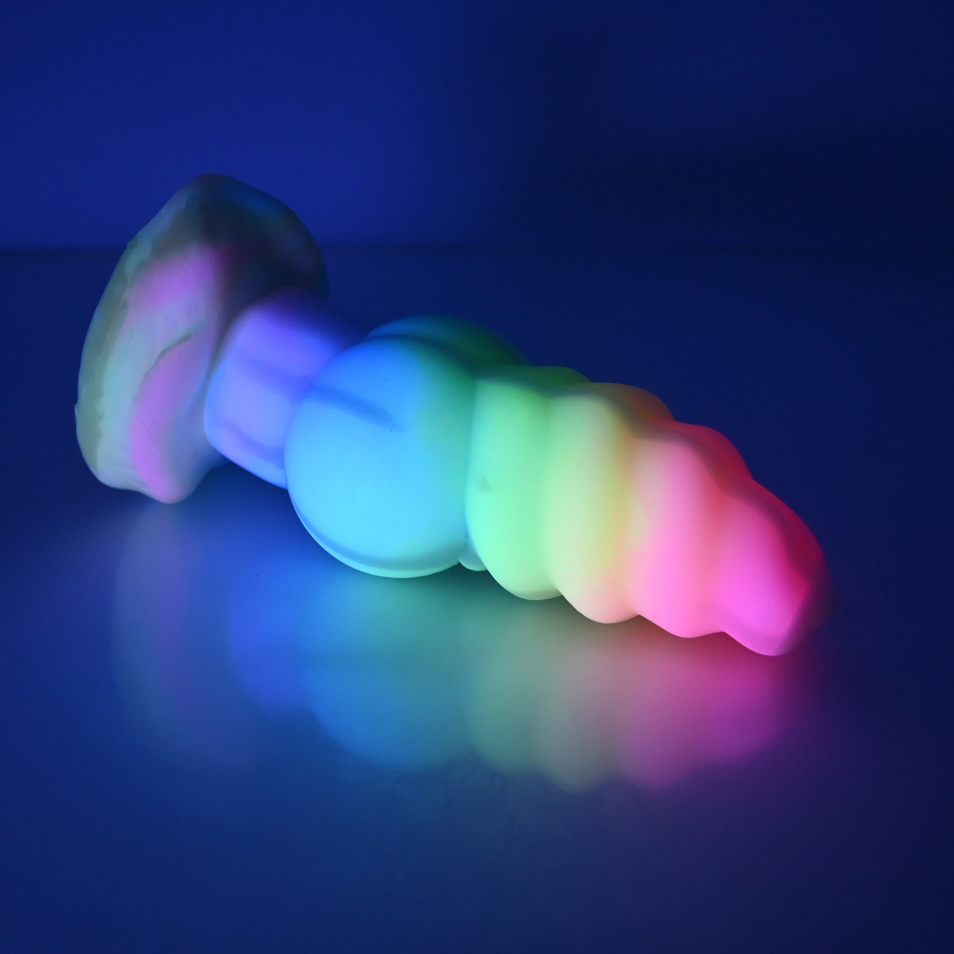 P3SCR44 Pluto Medium 0030 UV GITD - Image 3