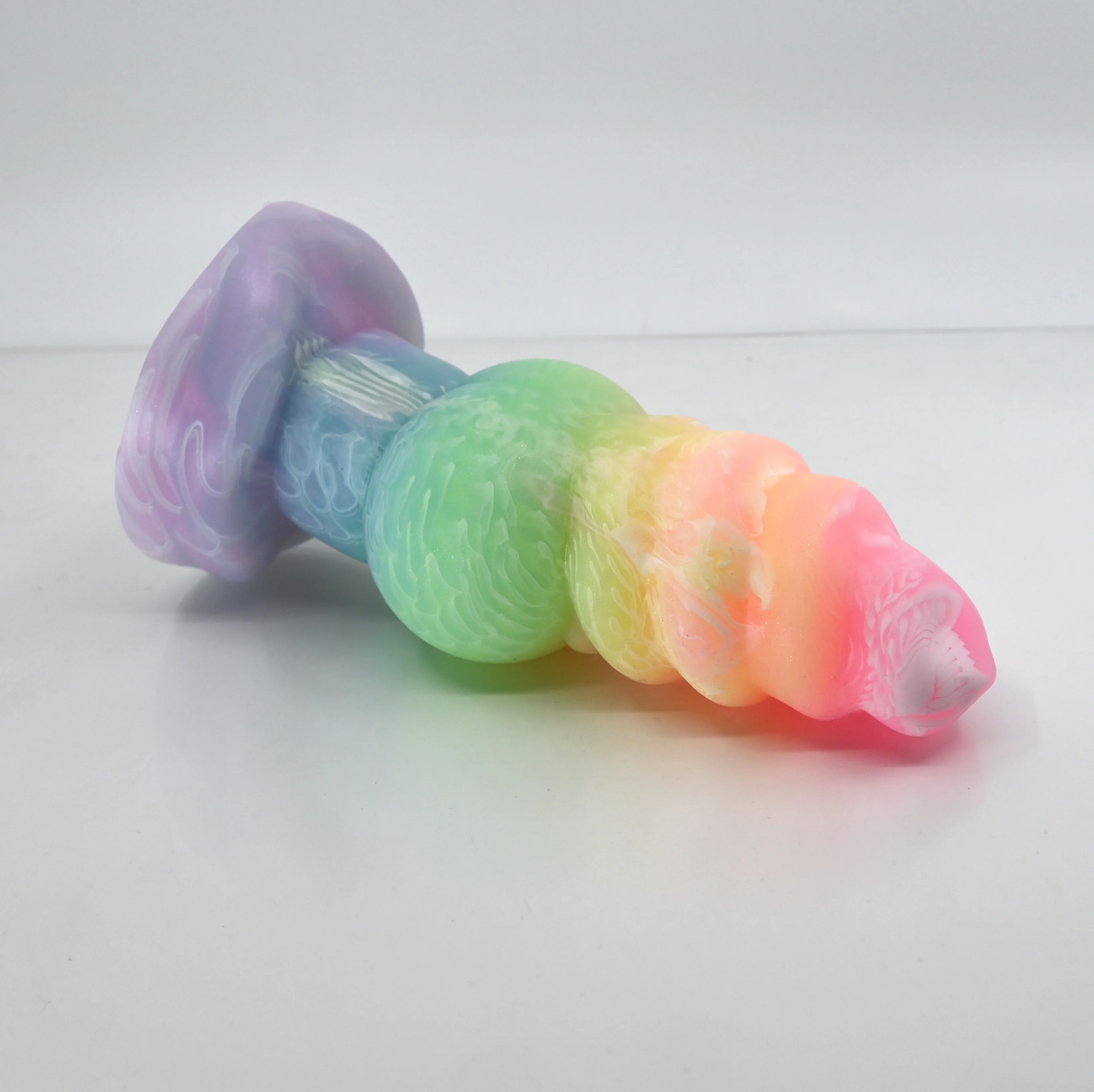 P3MCZ55 Pluto Medium 0050 UV GITD