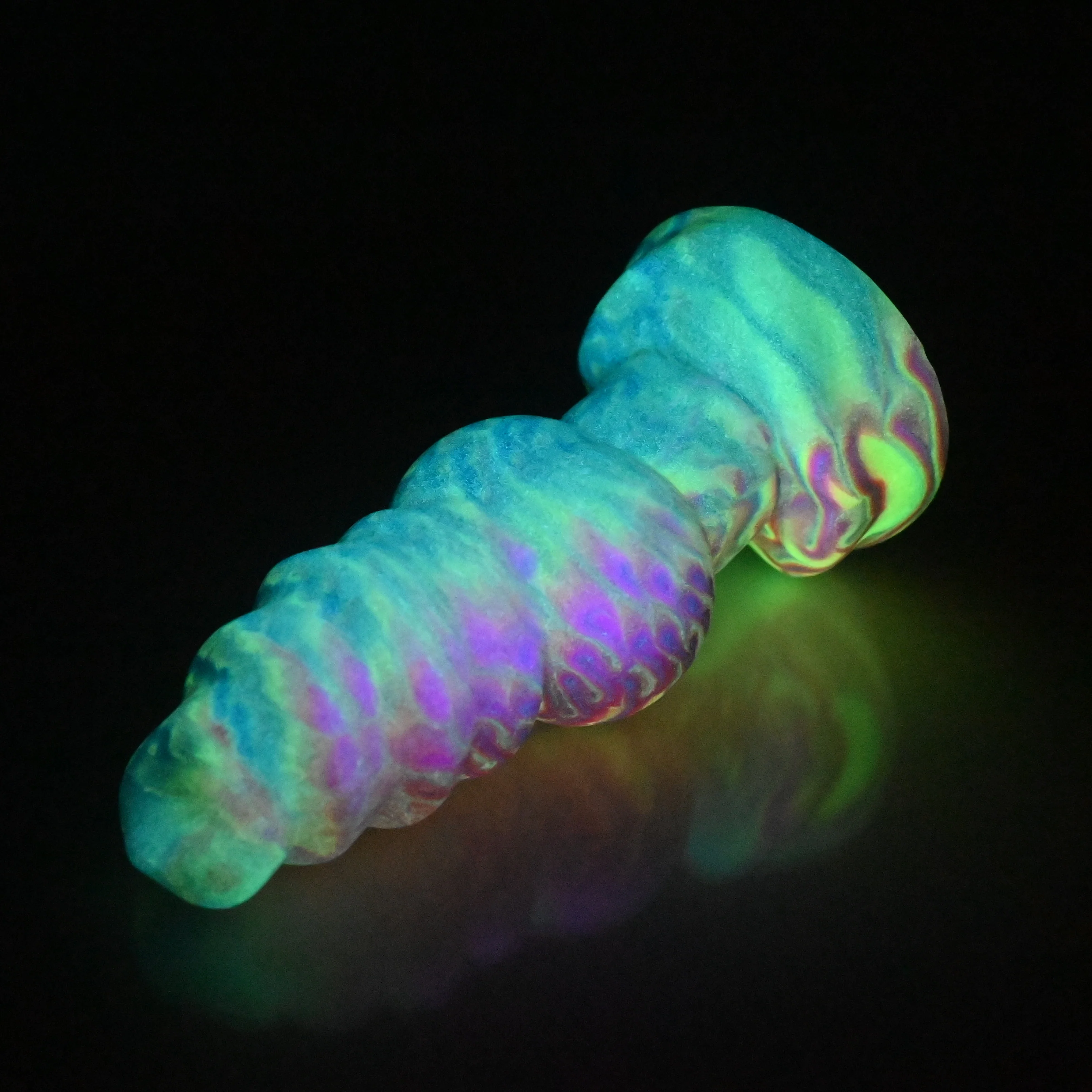 P2MBK32 Pluto Small 0050 UV GITD - Image 4
