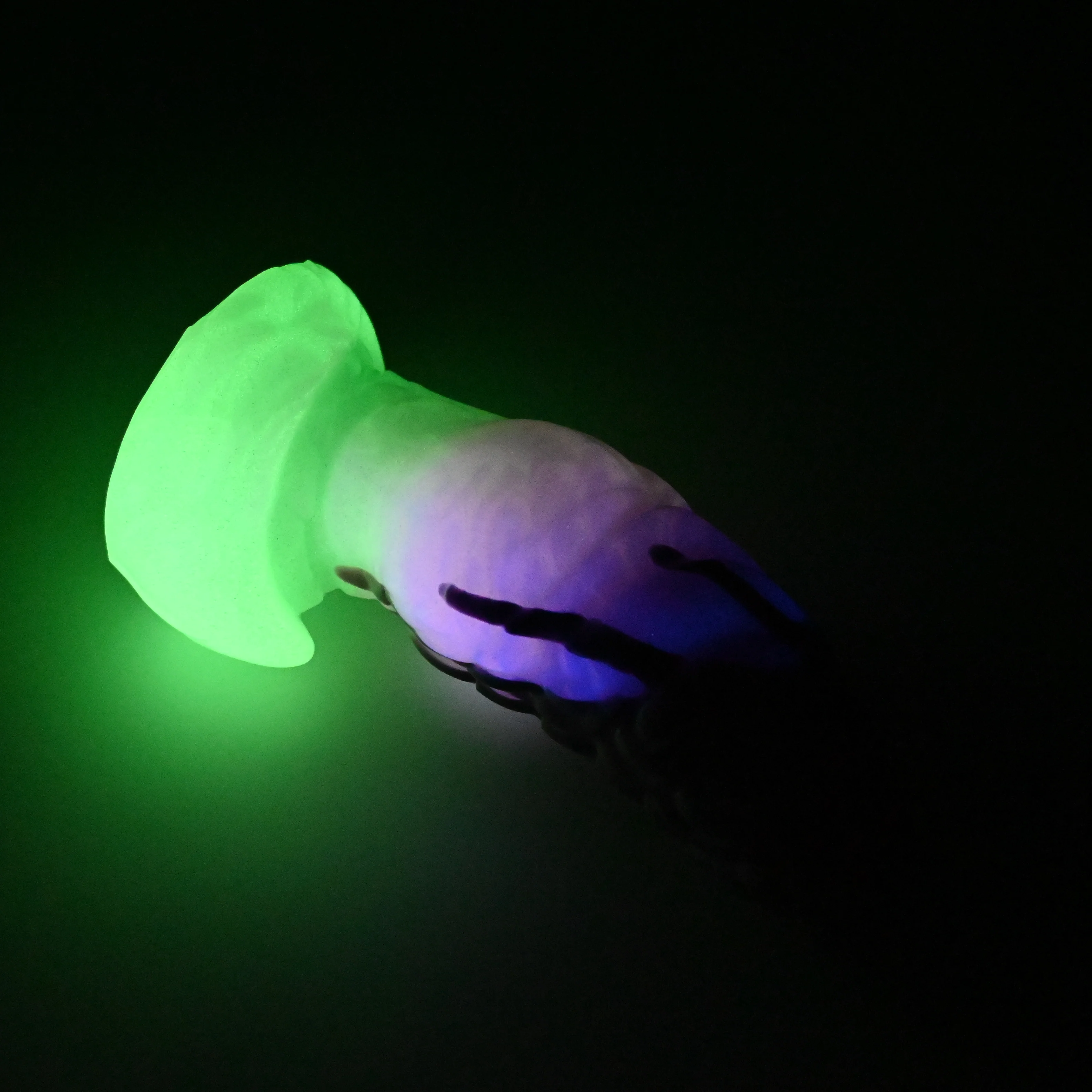 P2MJX81 Pluto Small 0050 UV GITD - Image 4
