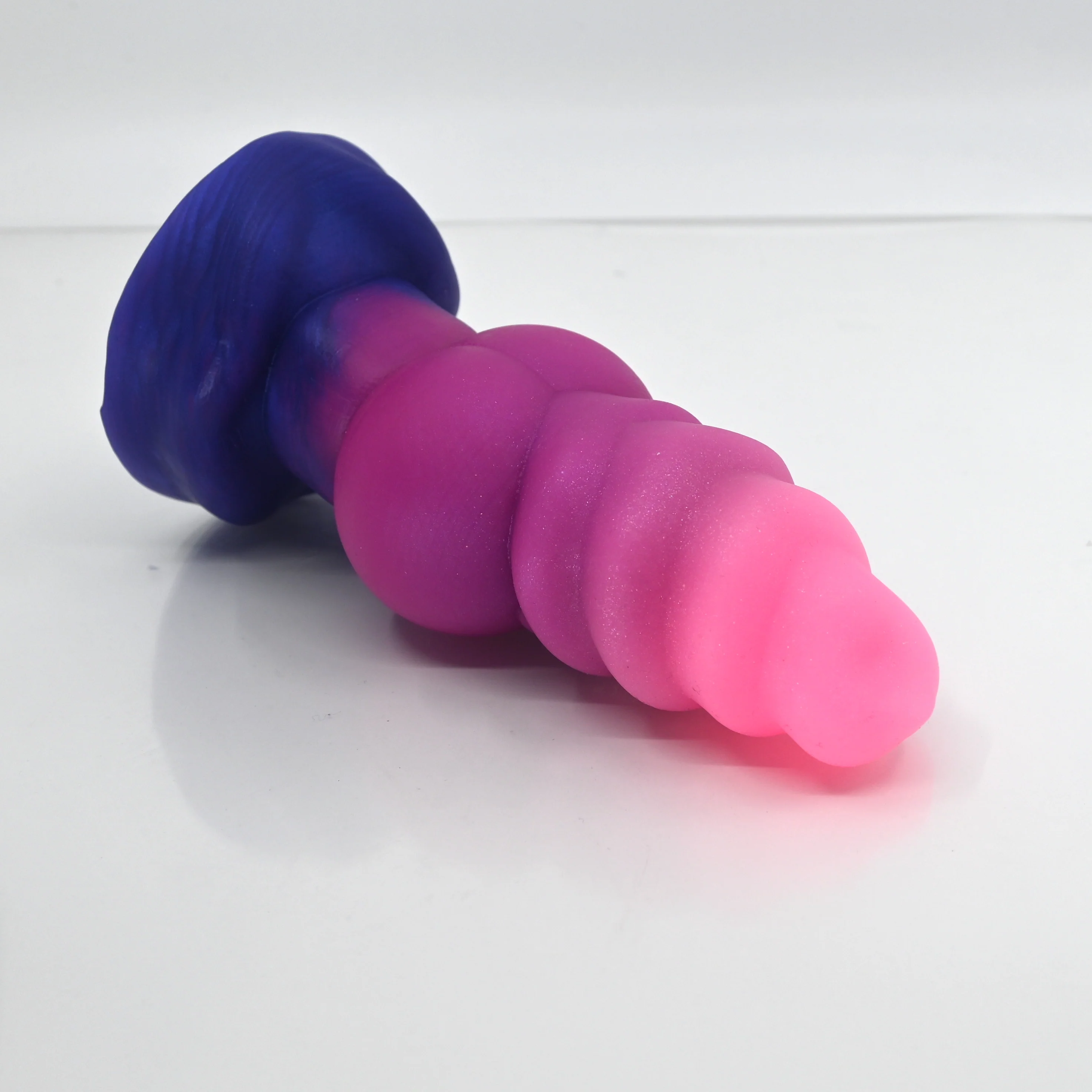 P2SCN69 Pluto Small 0030 UV GITD