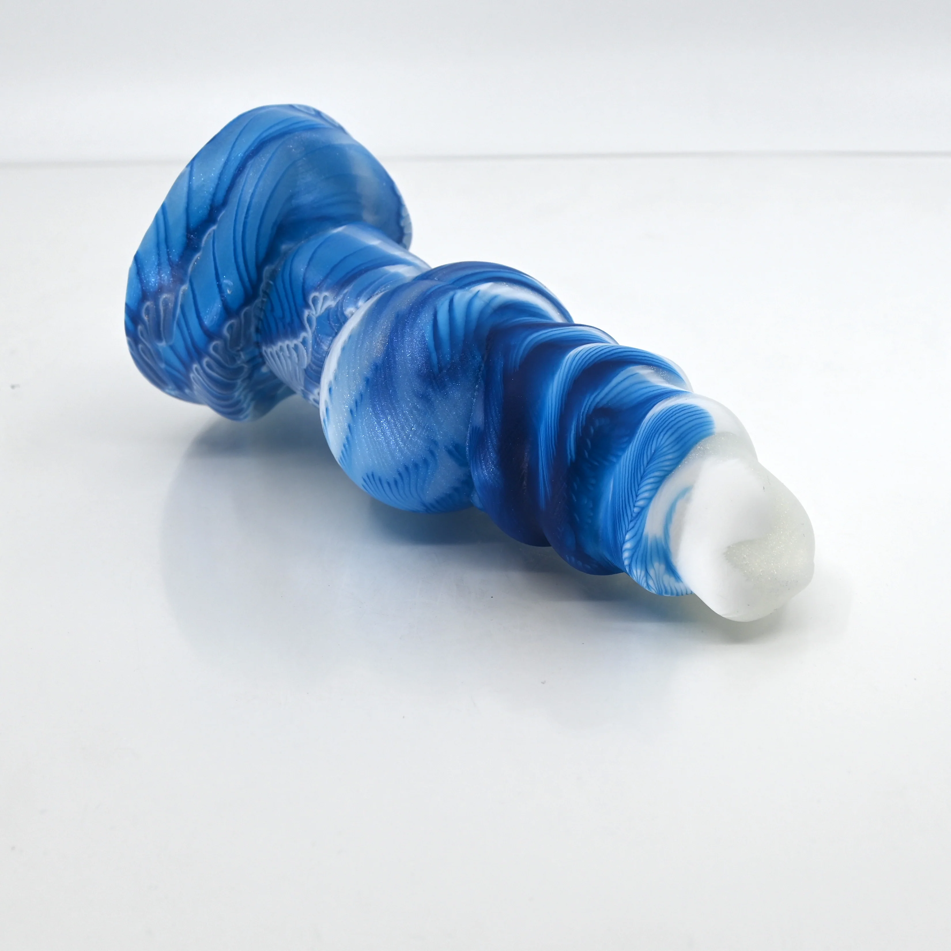 P2XCV48 Pluto Small 0020 UV GITD - Image 2