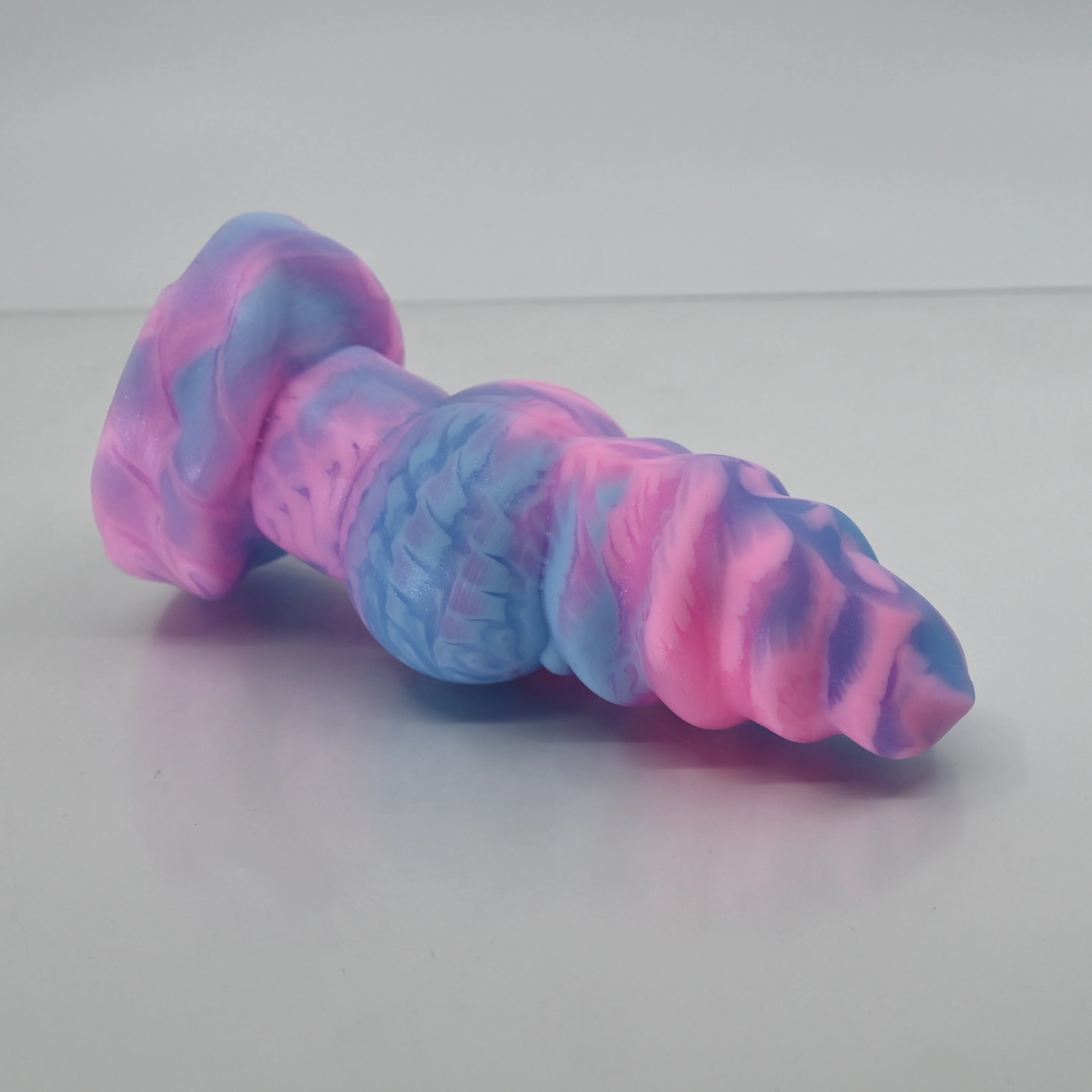 P2MCY05 Pluto Small 0050 UV GITD