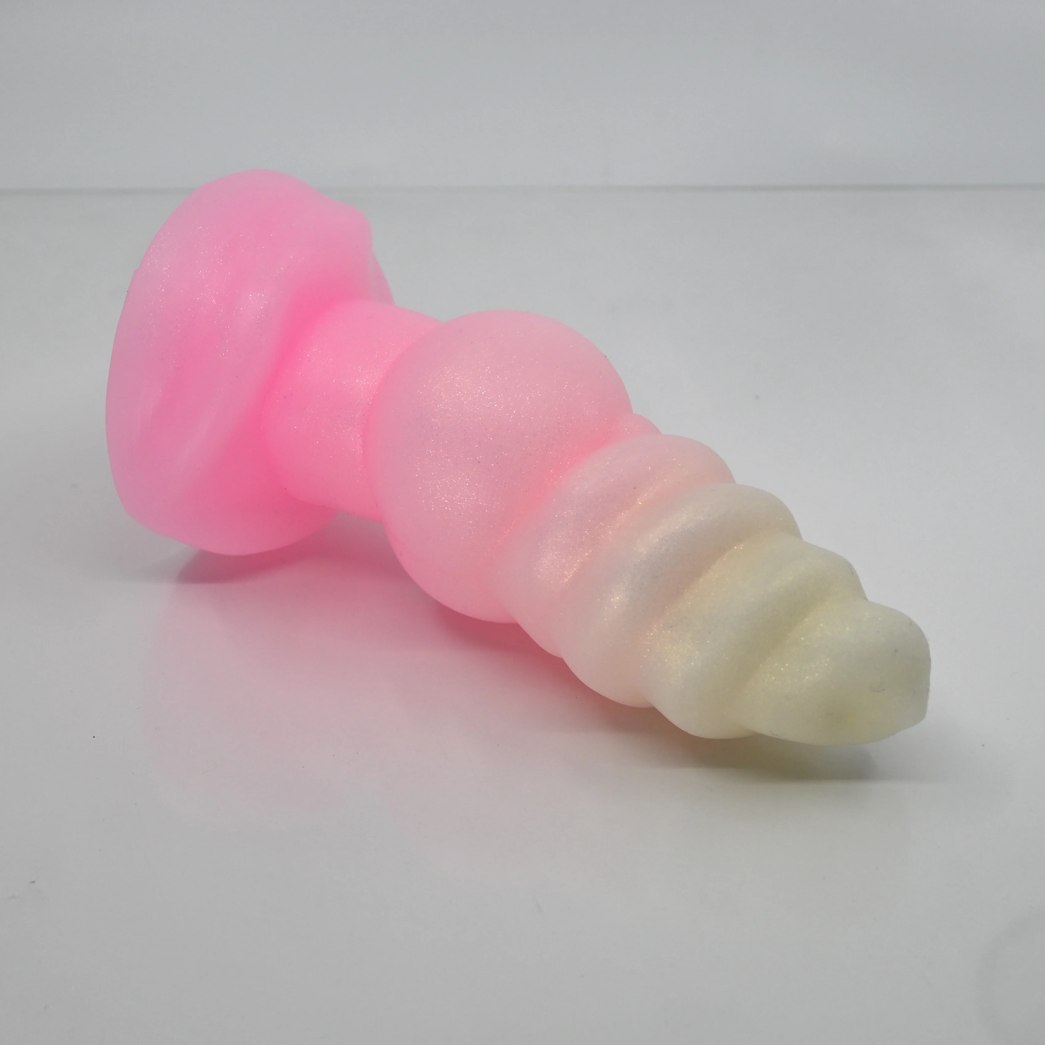 P2SDG44 Pluto Small 0030 UV GITD - Image 2