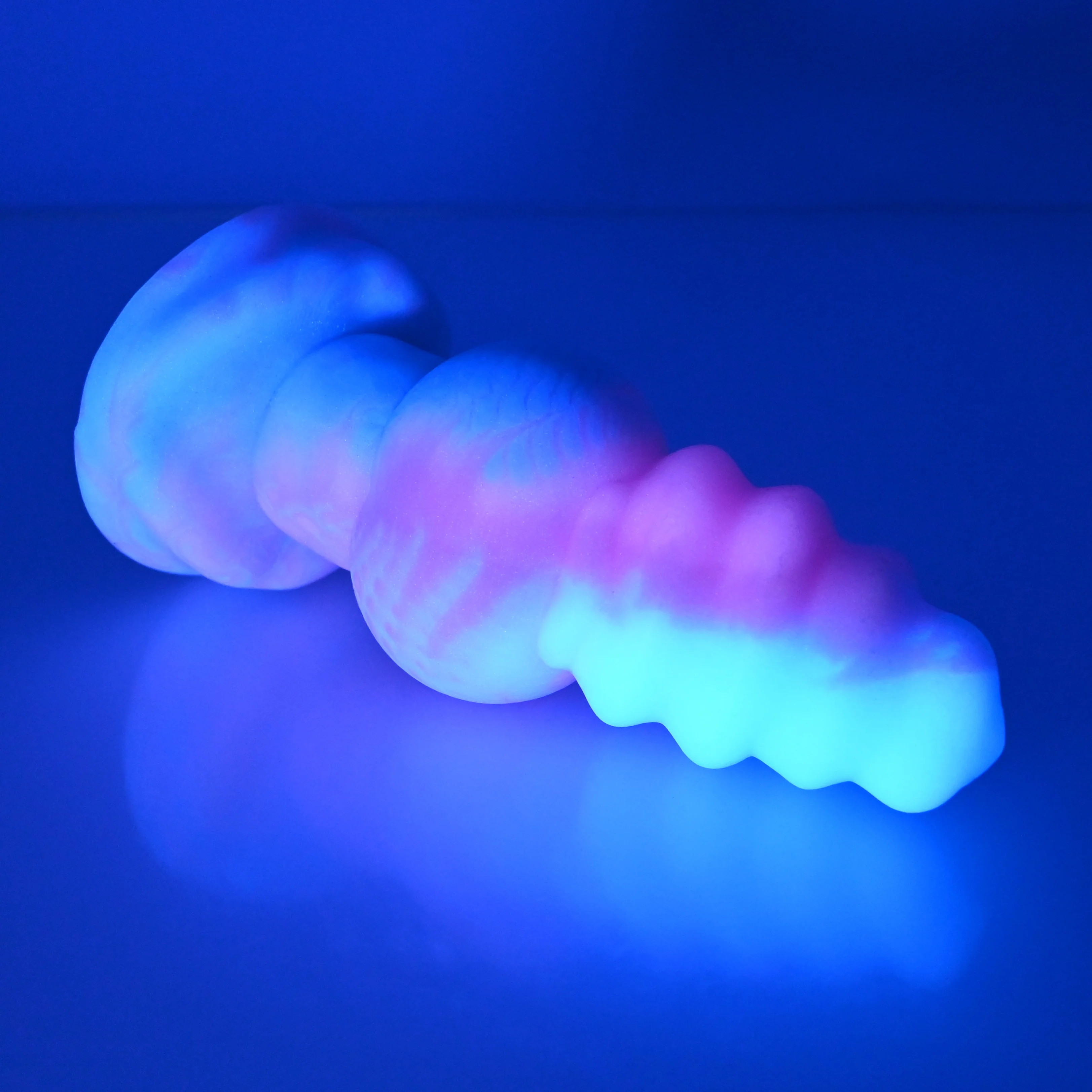 P2SDK21 Pluto Small 0030 UV GITD - Image 3