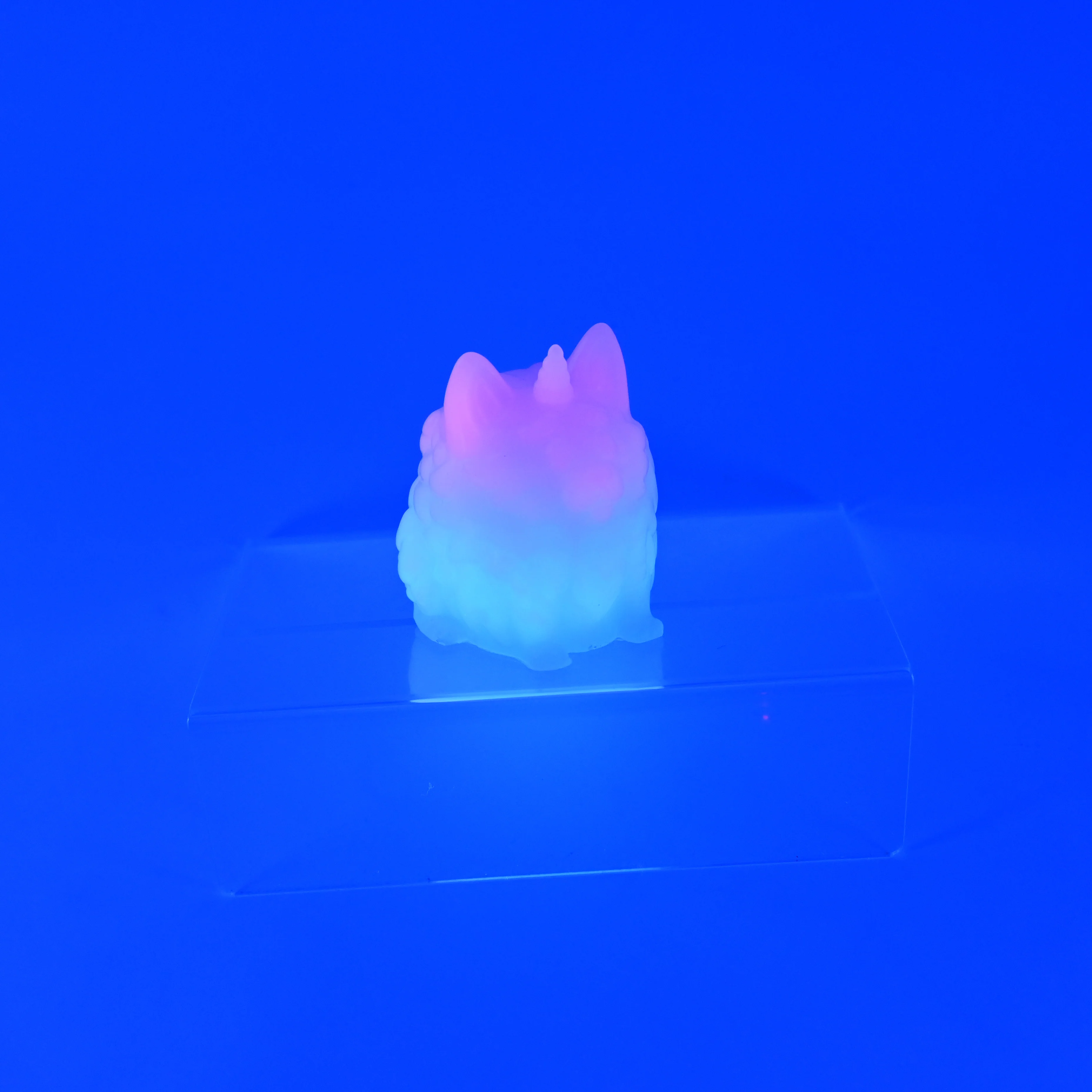1PMKA68 Puppicorn 0050 UV GITD - Image 3