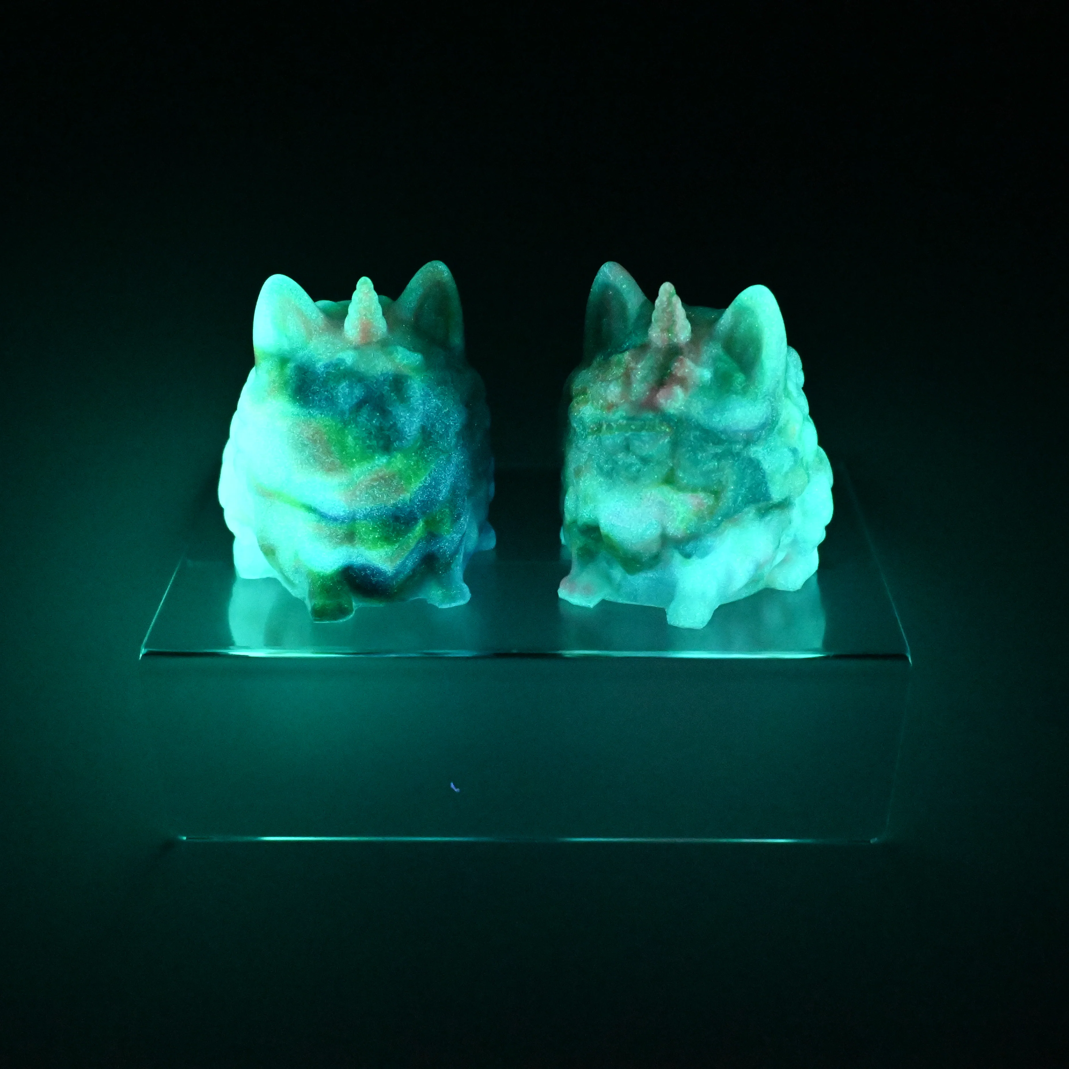 Puppicorn 0030 UV GITD - Image 3
