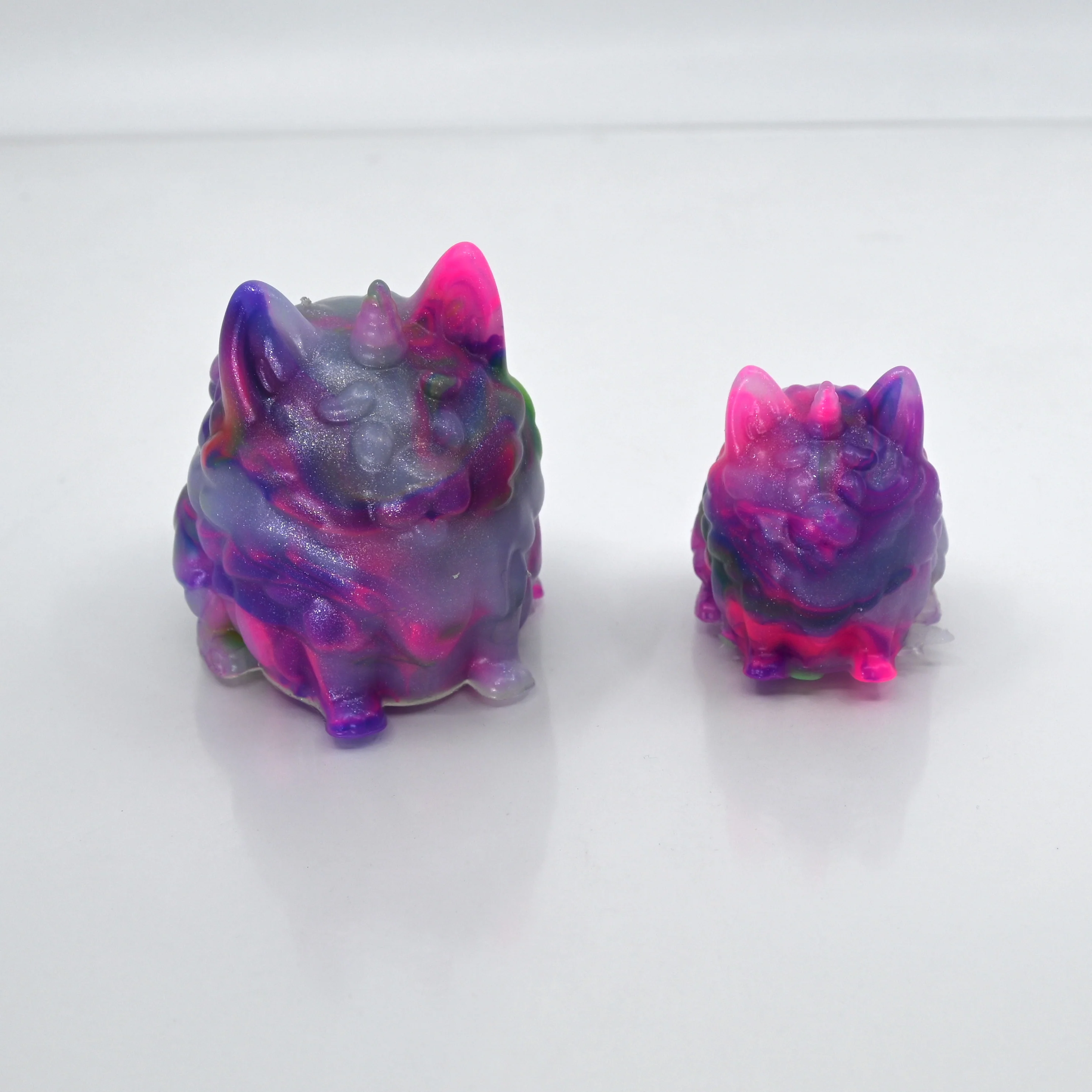 2PCCQ90 Puppicorn Pair