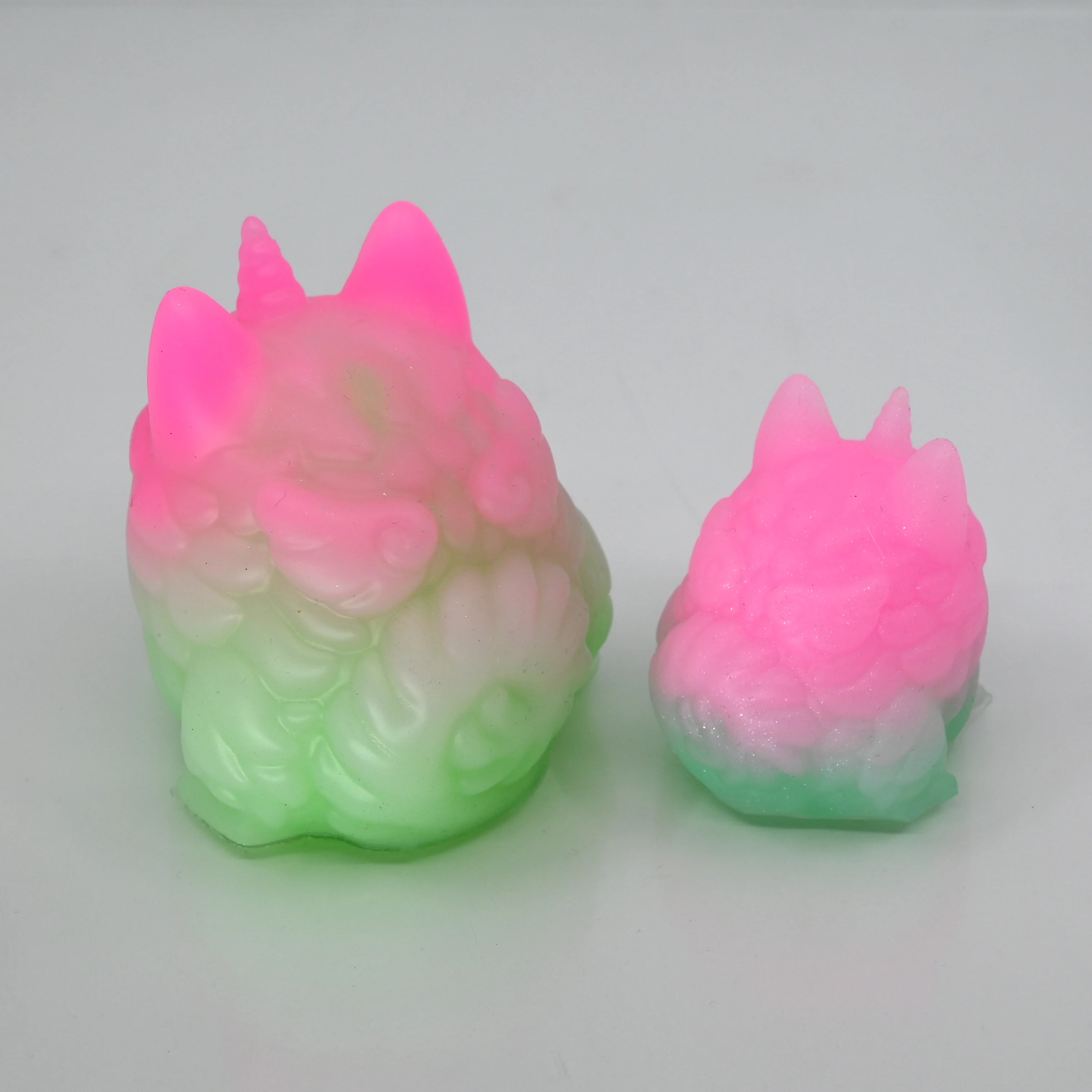 2PPDX74 Puppicorn Pair 0030 UV GITD - Image 2