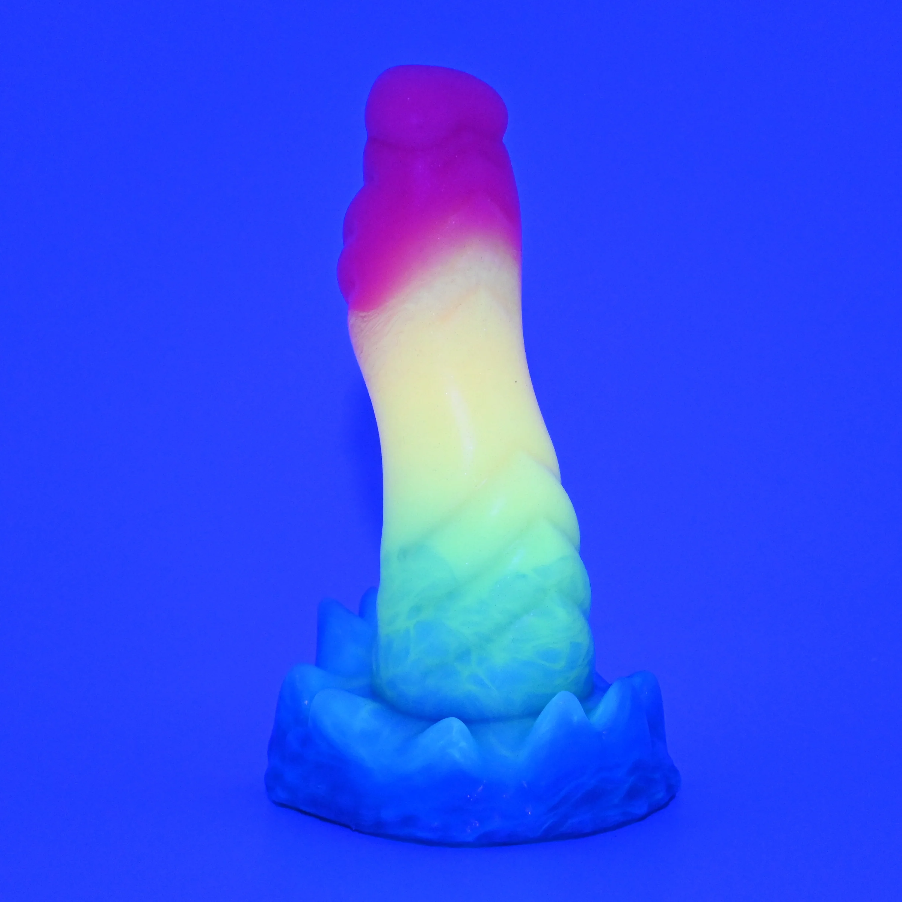 S2MAW97 Snark Small Medium UV GITD - Image 3