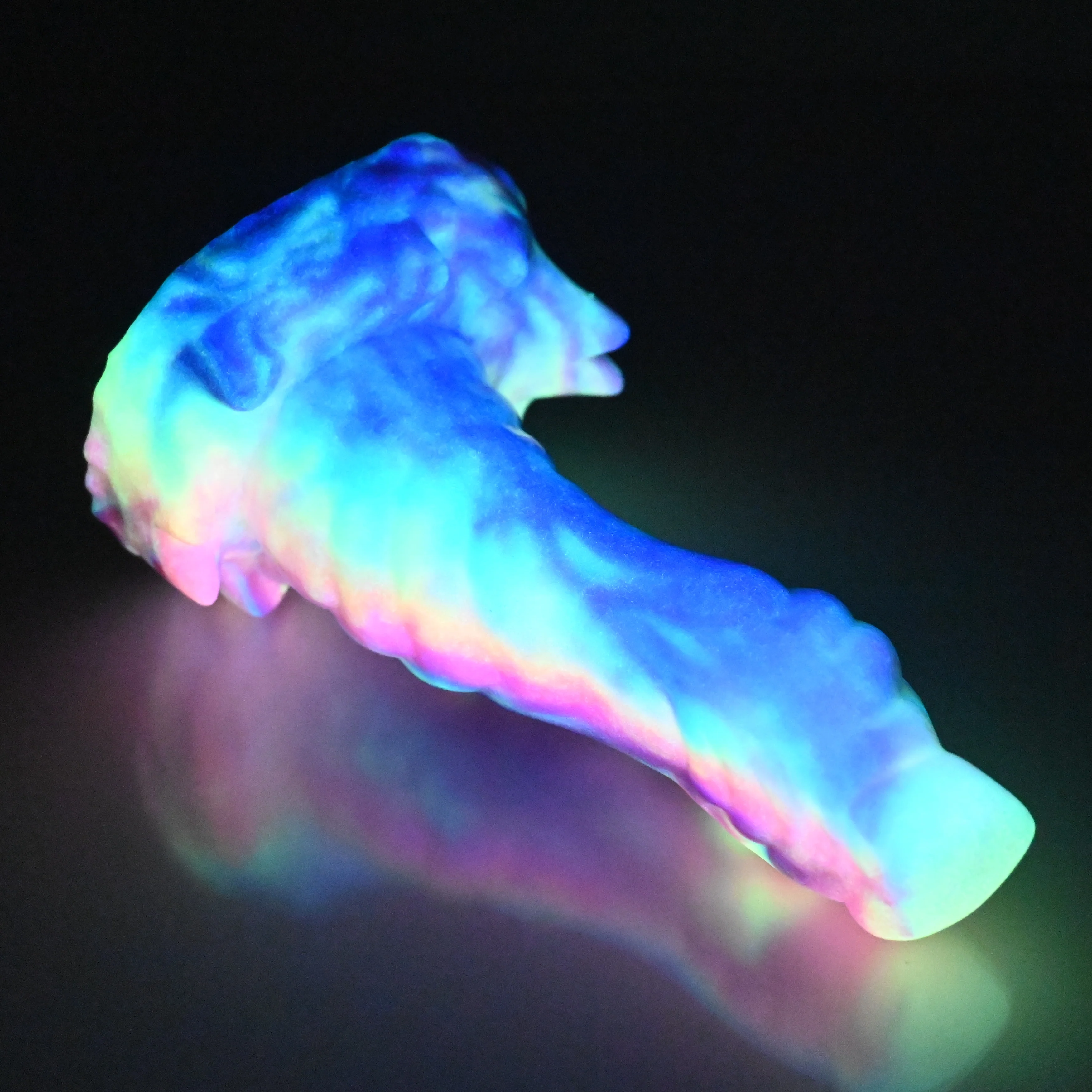 S2SBA88 Snark Small Soft UV GITD - Image 4