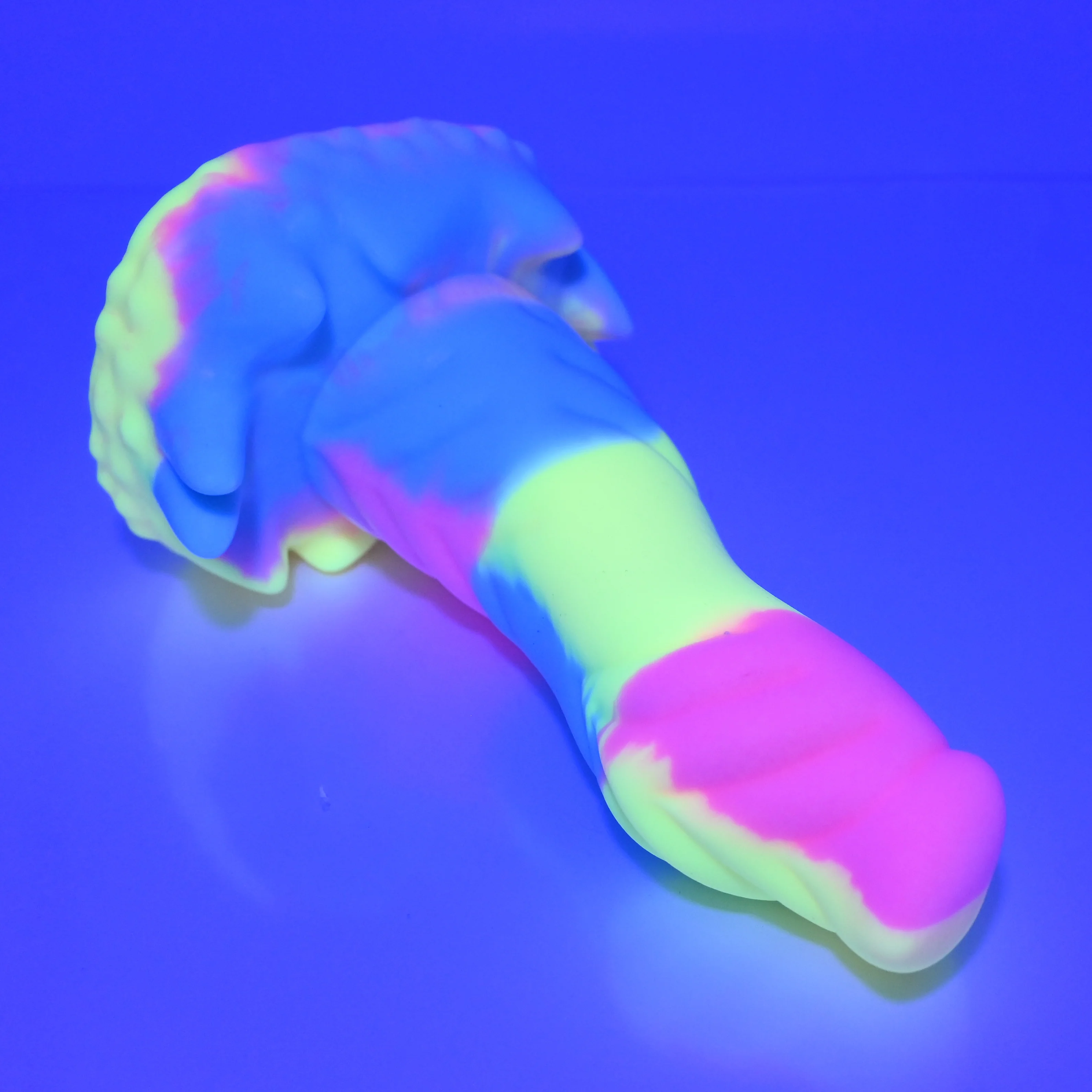 S3HBF87 Snark Medium 0040 UV GITD - Image 3