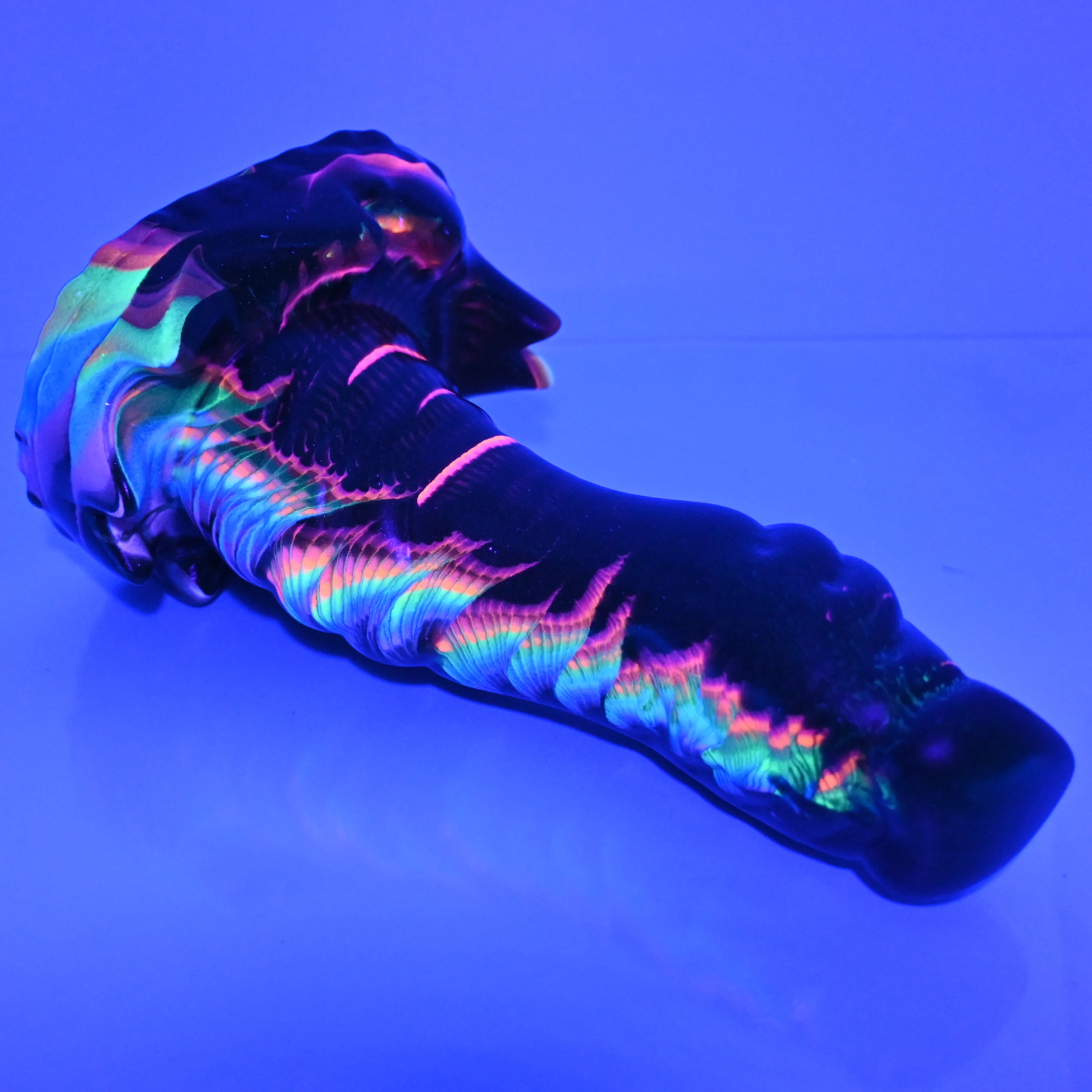 S4SAZ51 Snark Large Soft UV GITD - Image 4