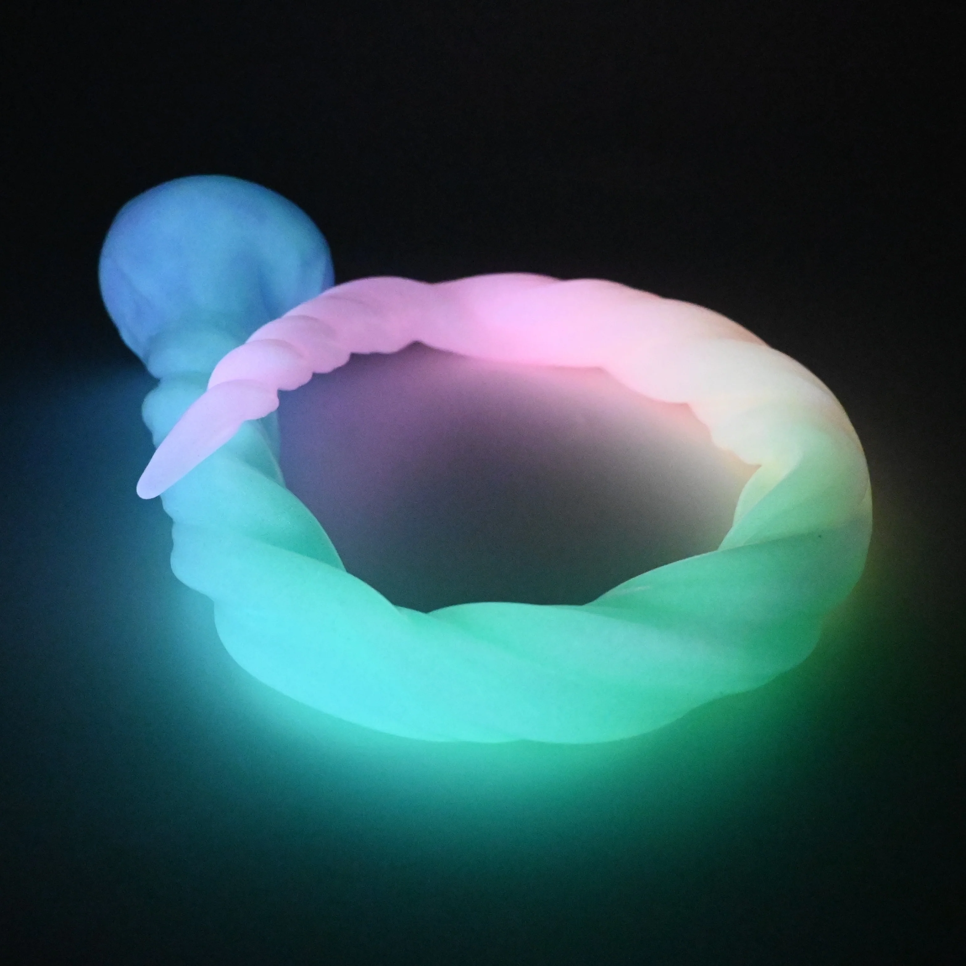 S4MGL66 Sera's Horn Large 0050 UV GITD - Image 4