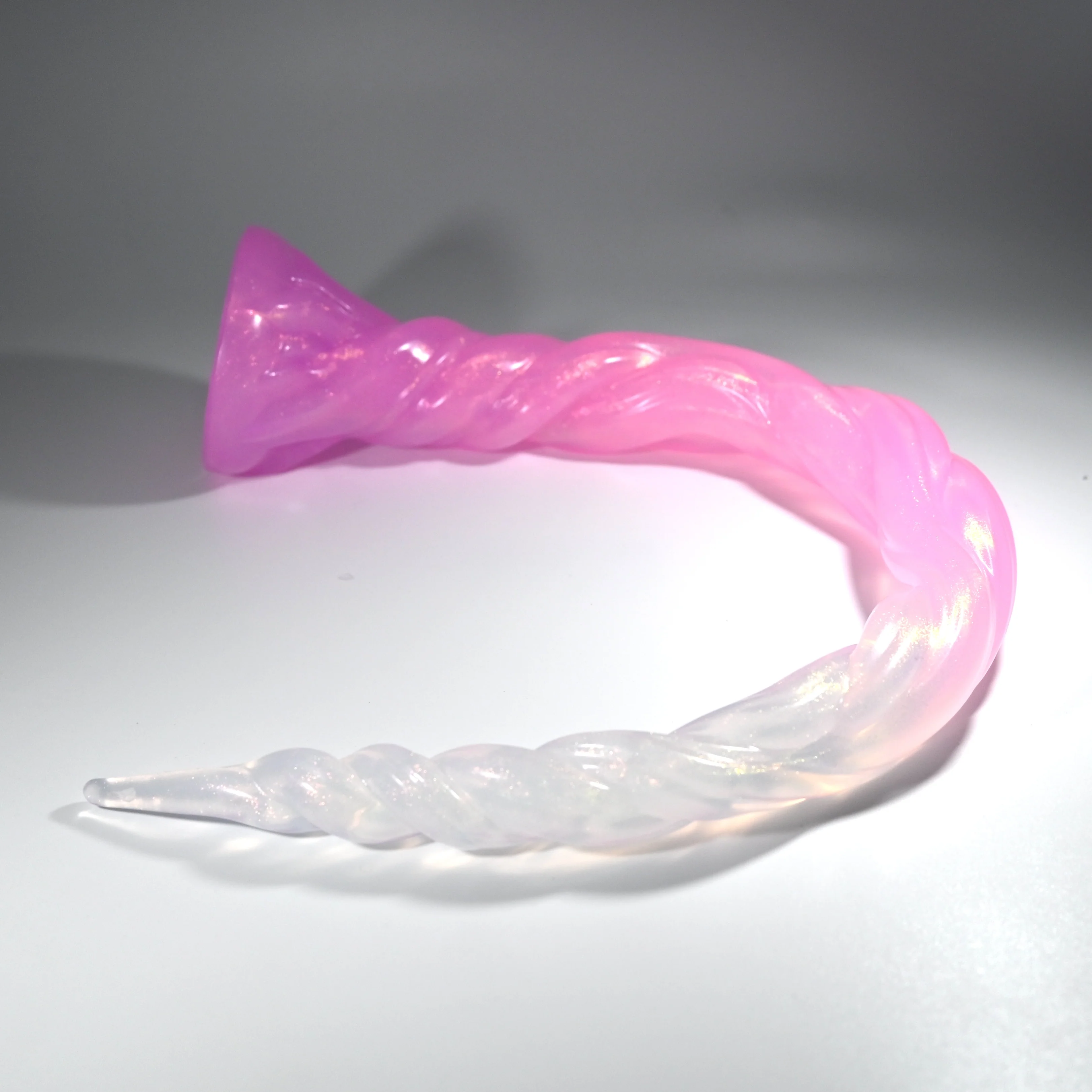 S3TGJ27 Sera's Horn Medium NC 0031 CS - Image 2
