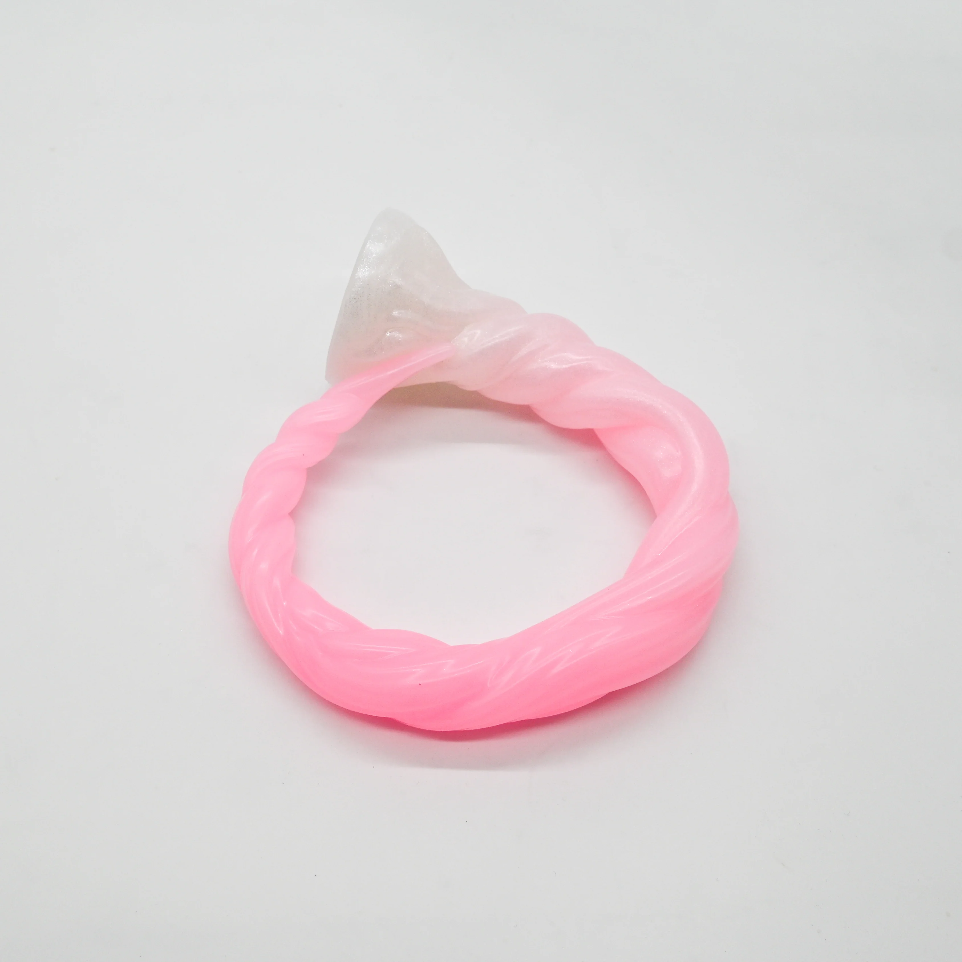 S3MHS48 Sera's Horn Medium 0050 UV GITD