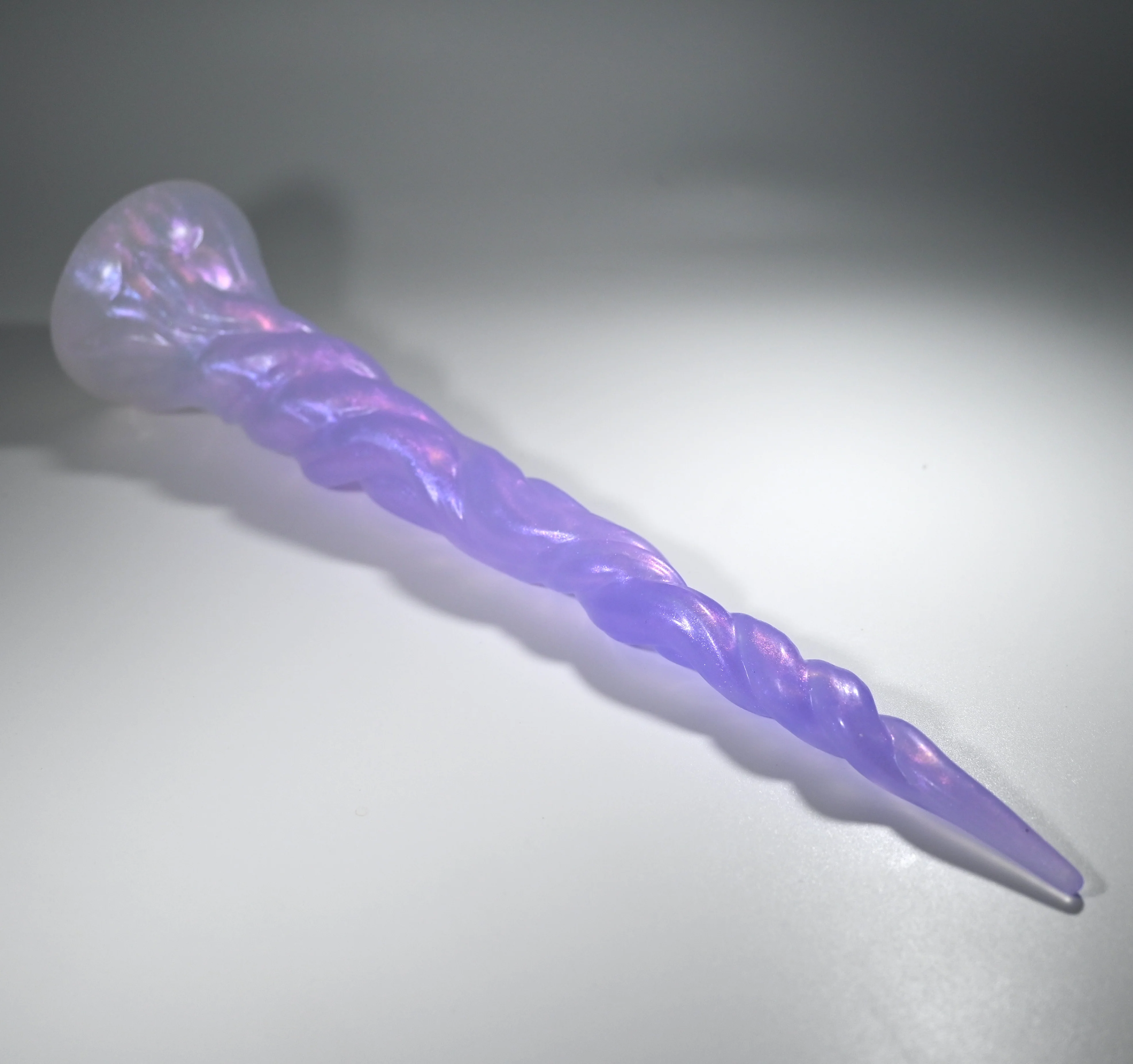 S2TGF65 Sera's Horn Small NC 0031 CS