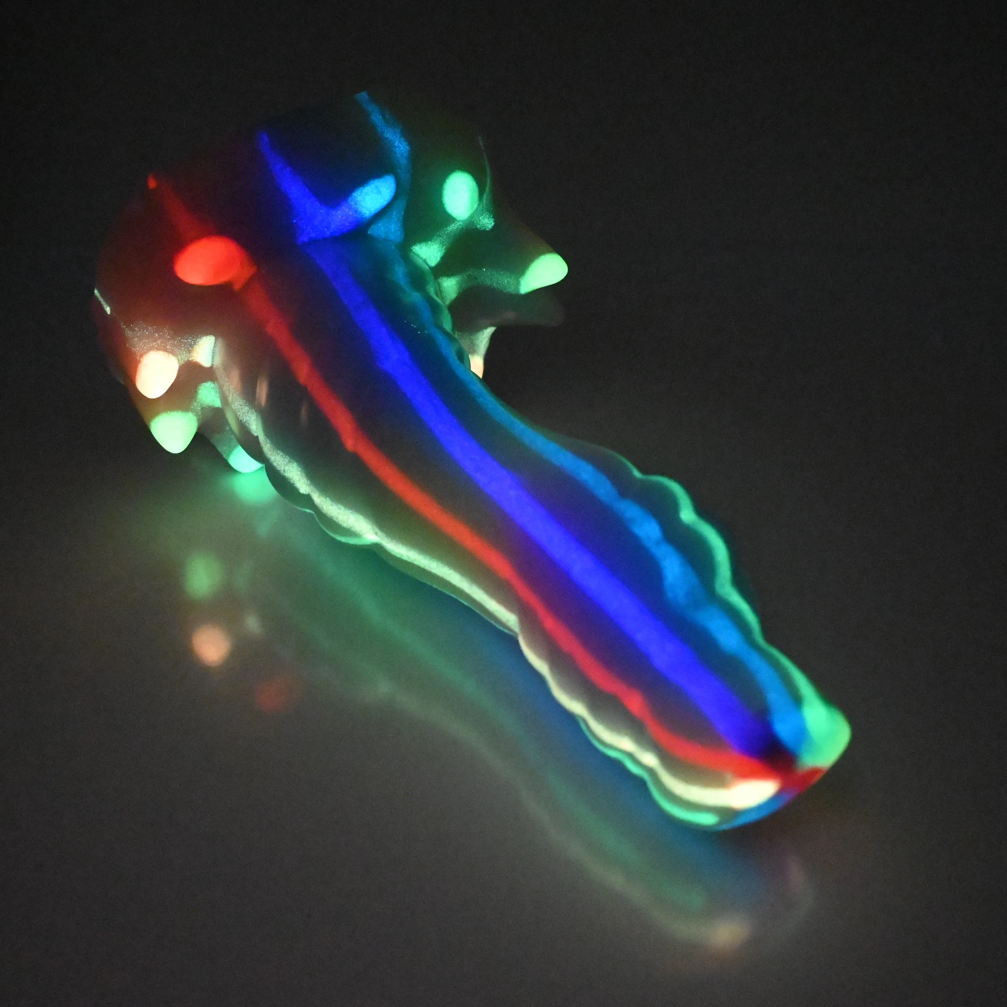 S4SBQ16 Snark Large 0030 UV GITD - Image 5