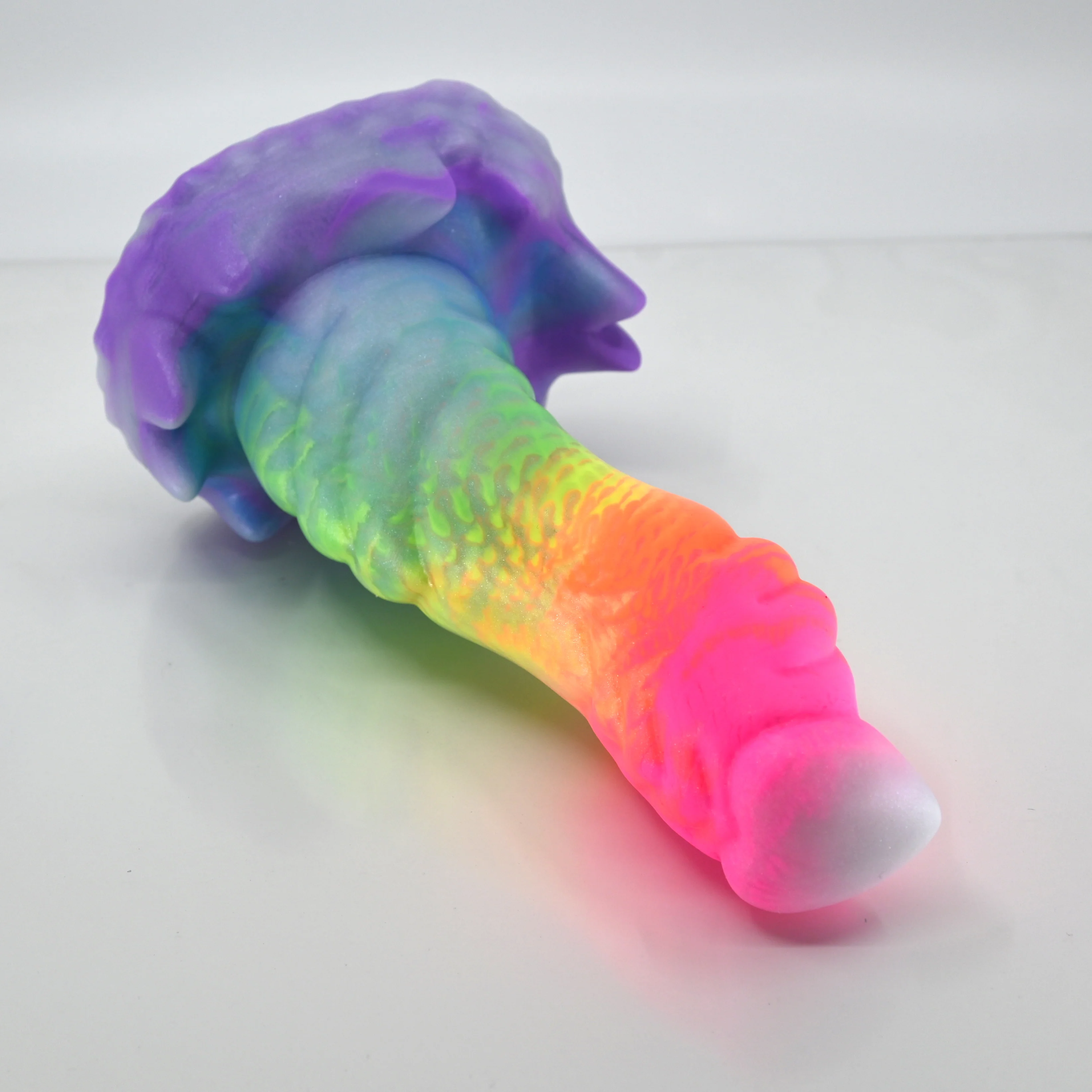 S3MBL72 Snark Medium 0050 UV GITD - Image 2