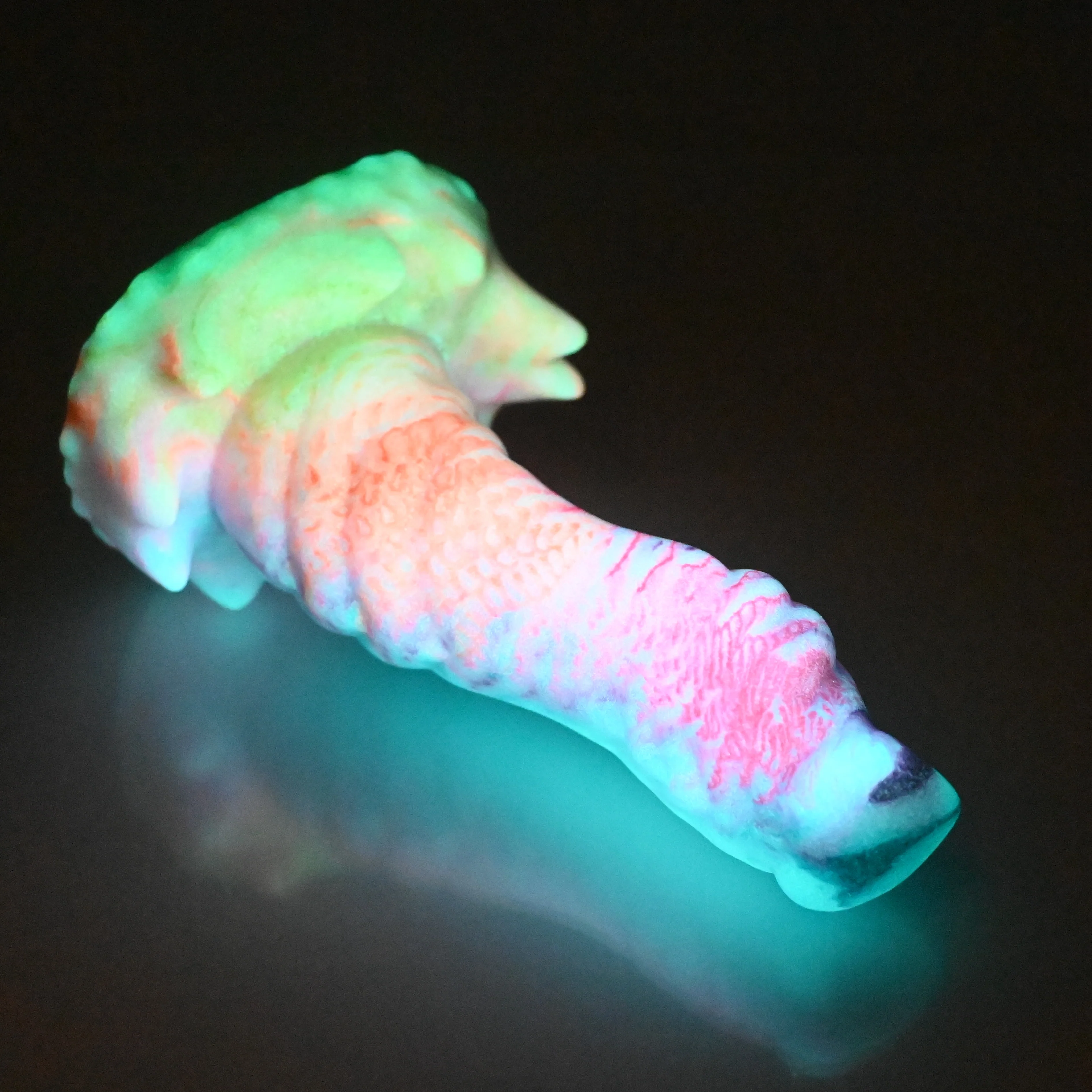 S2SBN02 Snark Small 0030 UV GITD - Image 5