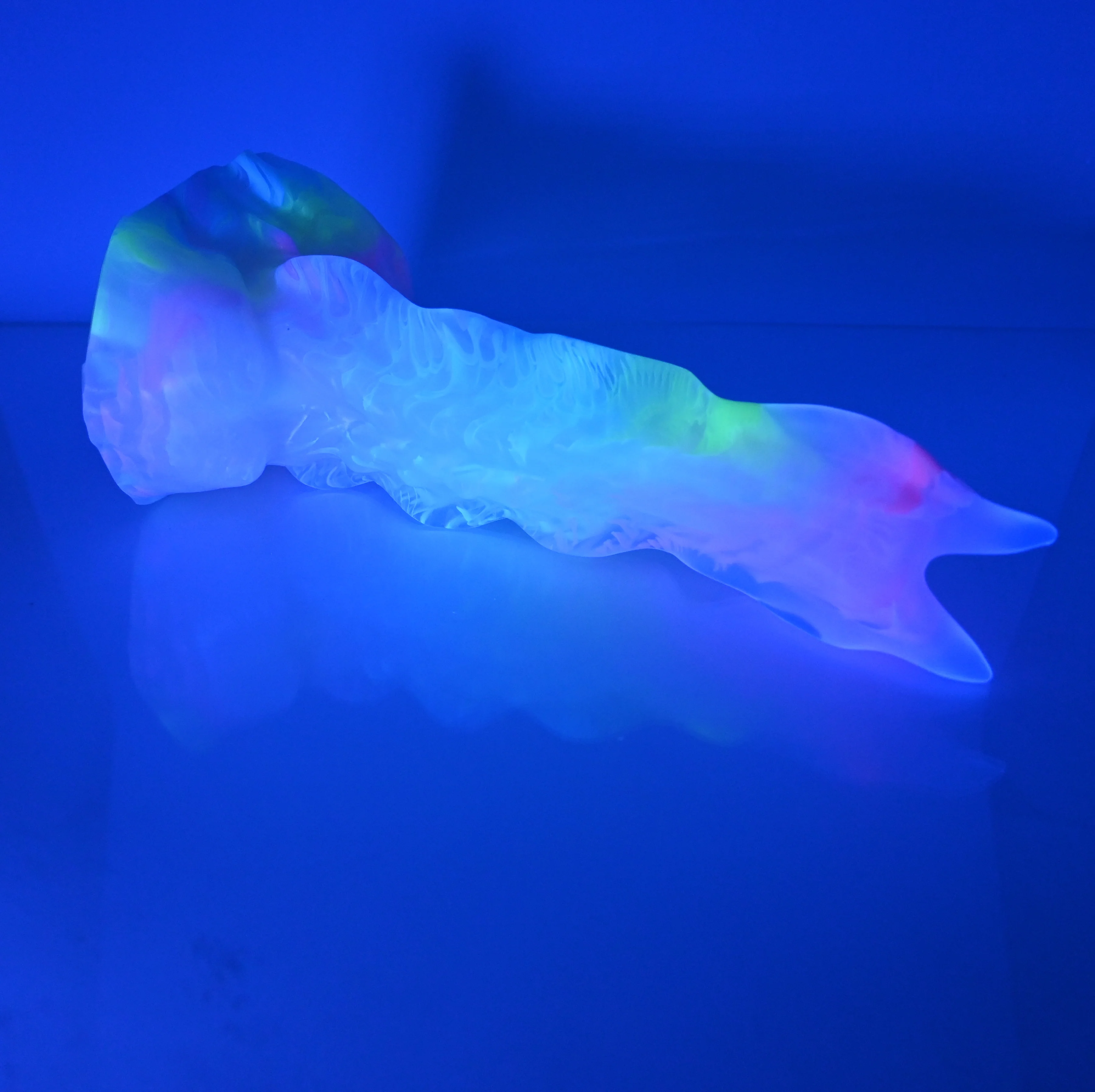 V4TCK17 Snark's Maw Large NC 0031 UV - Image 3