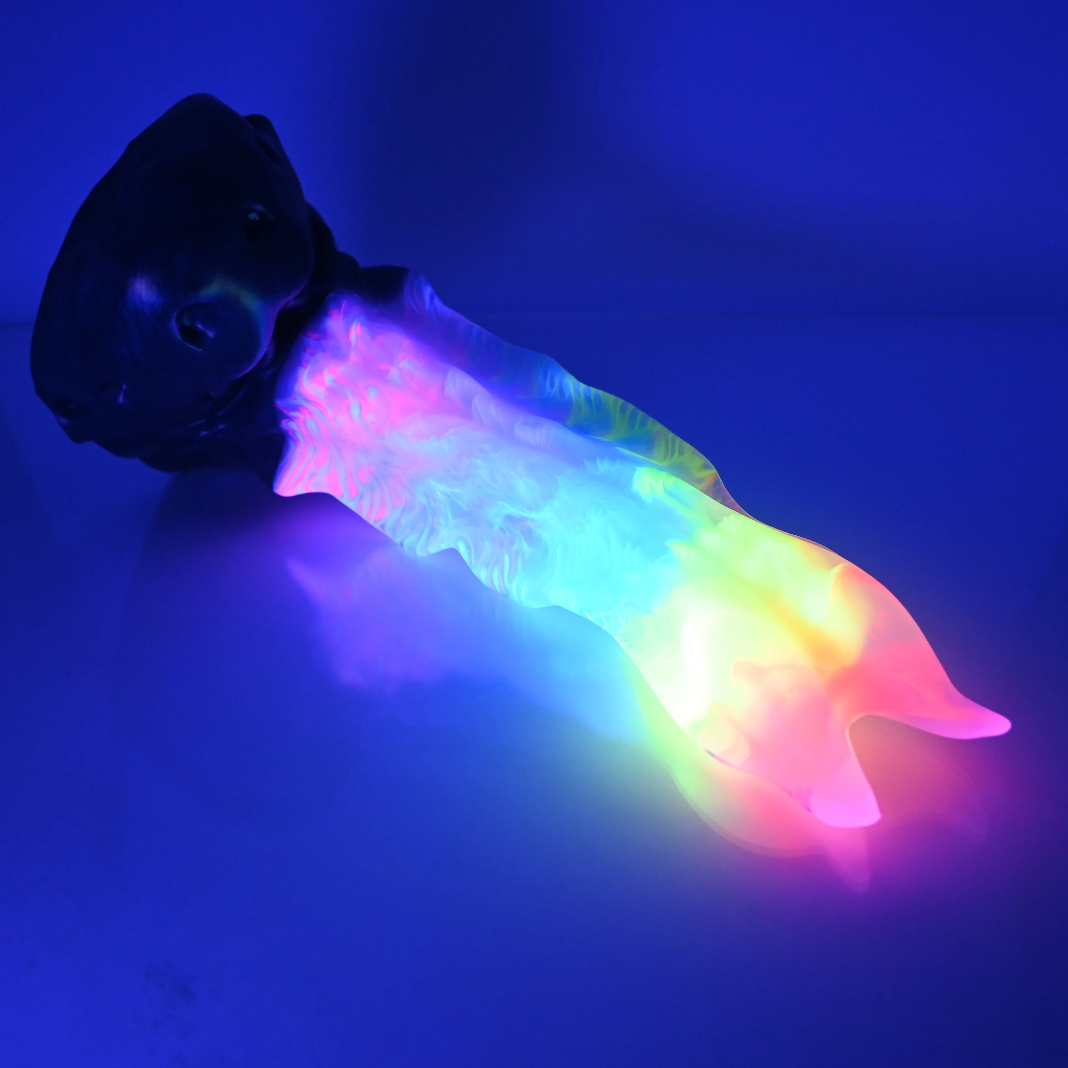 V4TCL46 Snark's Maw Large NC 0031 UV - Image 4