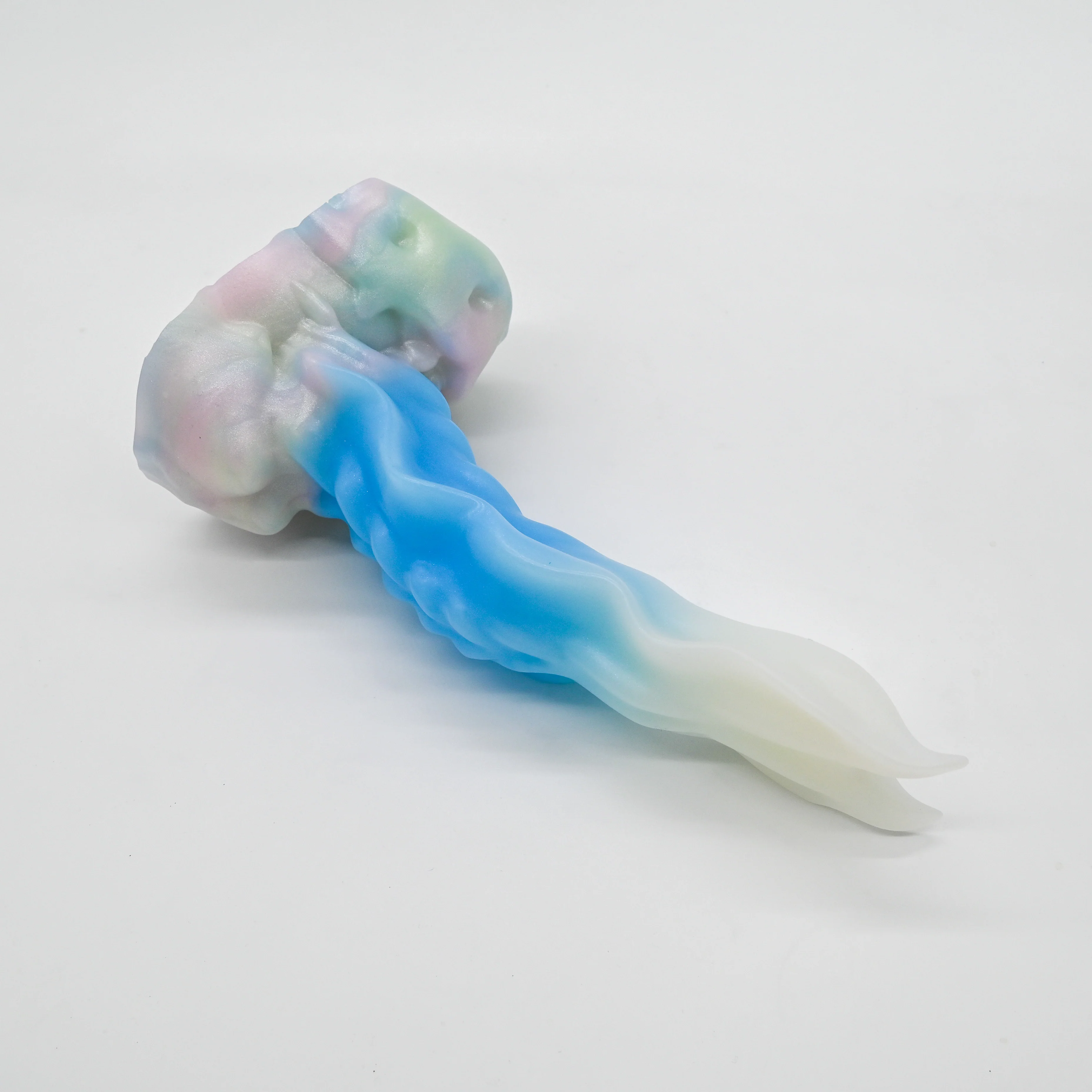V4MHZ31 Snark's Maw Large 0050 UV GITD - Image 2