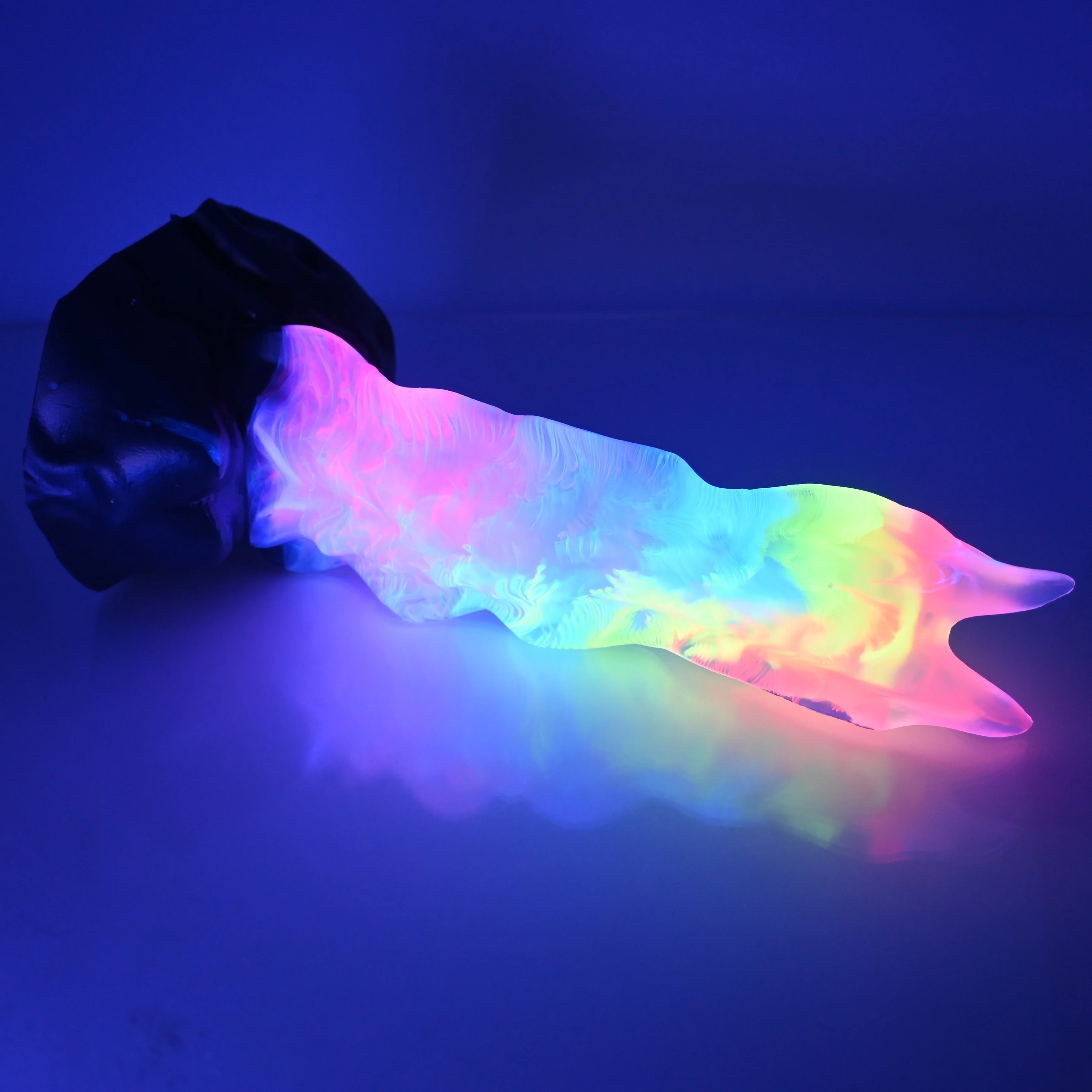 V3TCL39 Snark's Maw Medium NC 0031 UV - Image 3