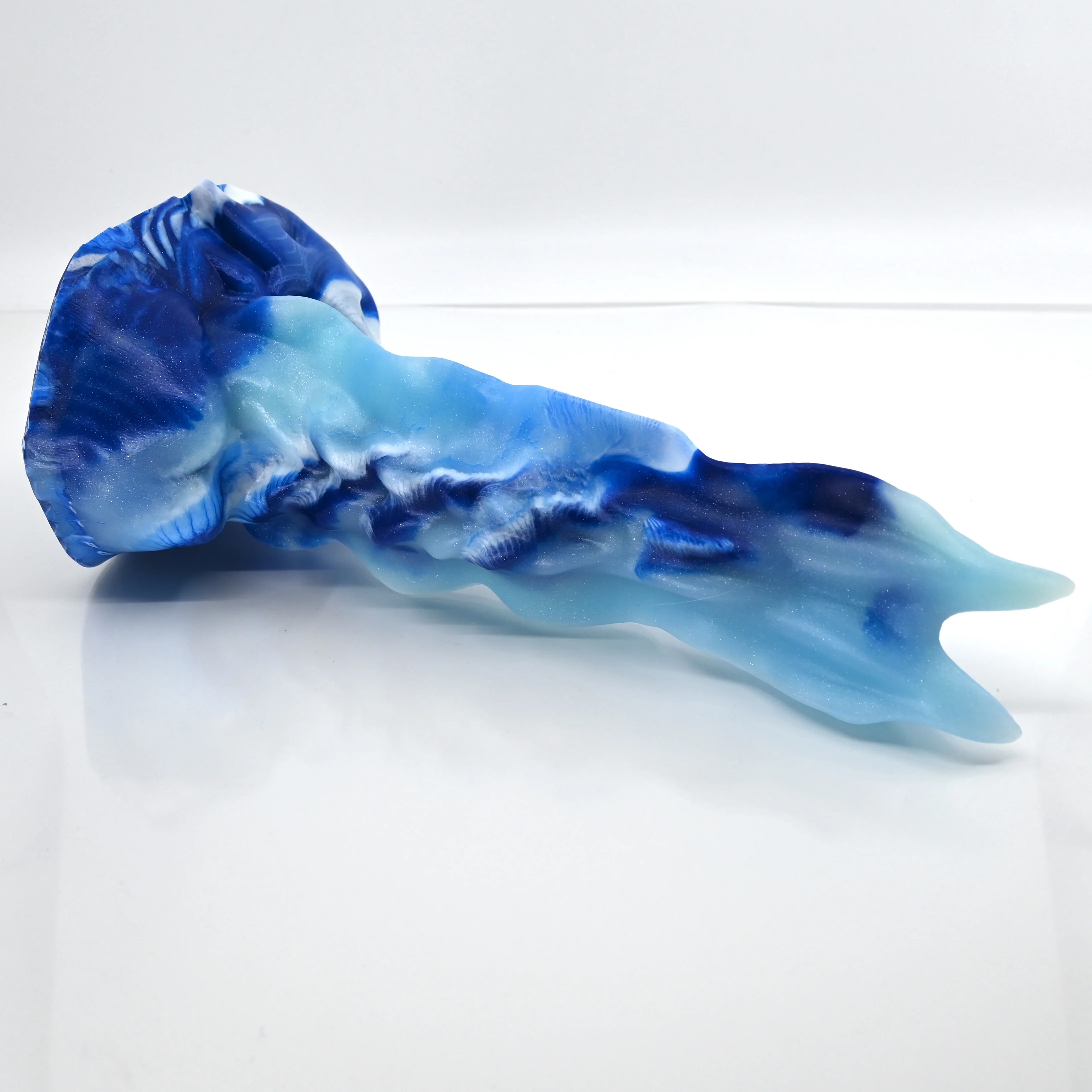 V3SCL37 Snark's Maw Medium 0030 UV GITD - Image 2